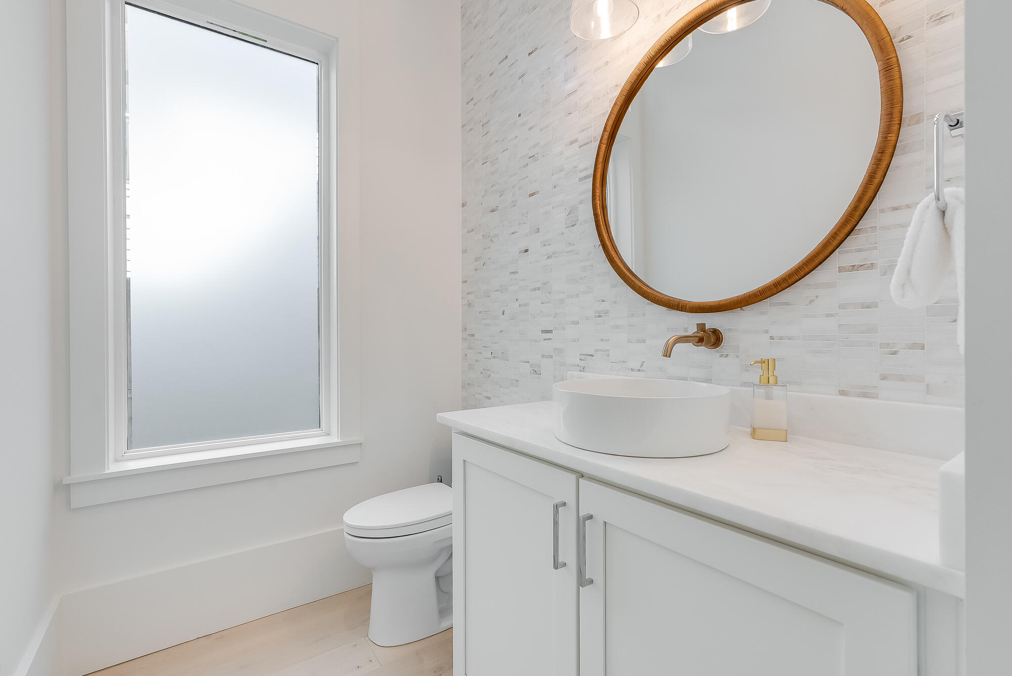EASTERN LAKE S/D - Residential