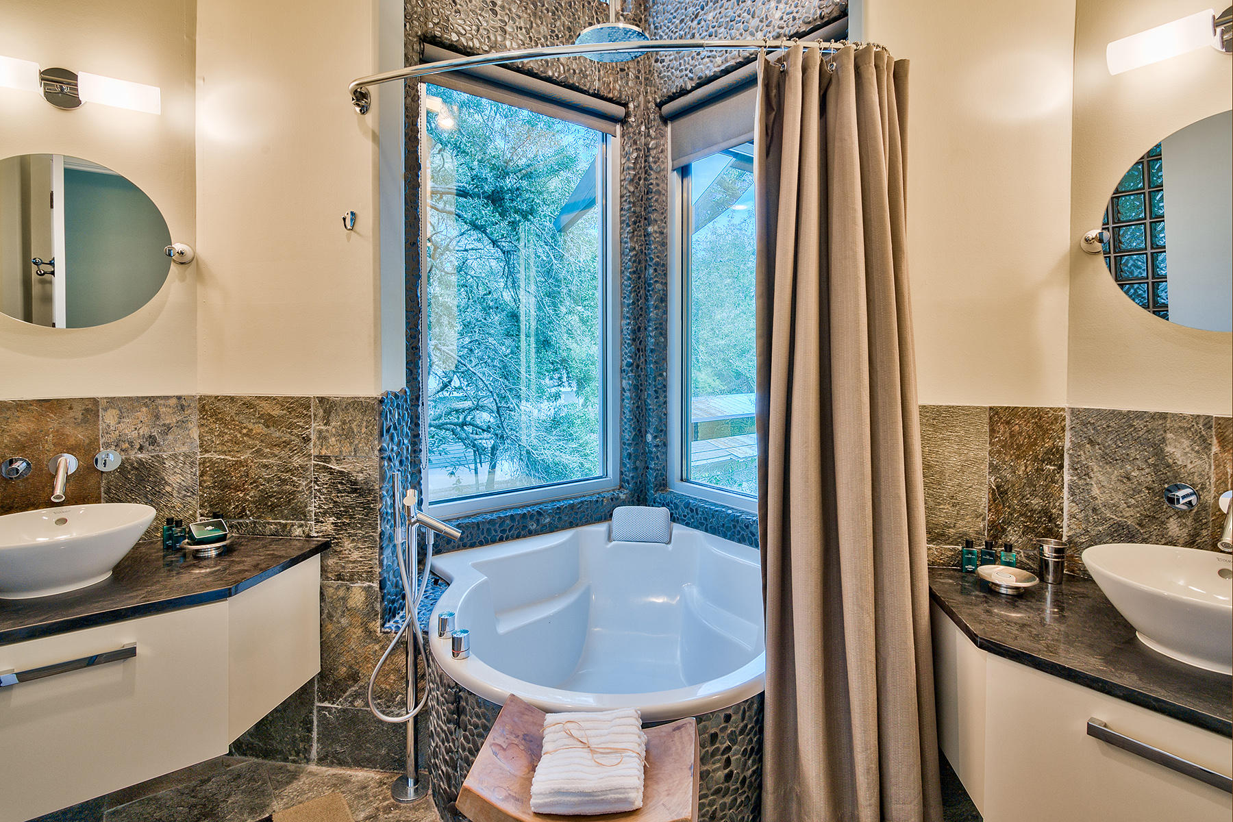GRAYTON BEACH - Residential