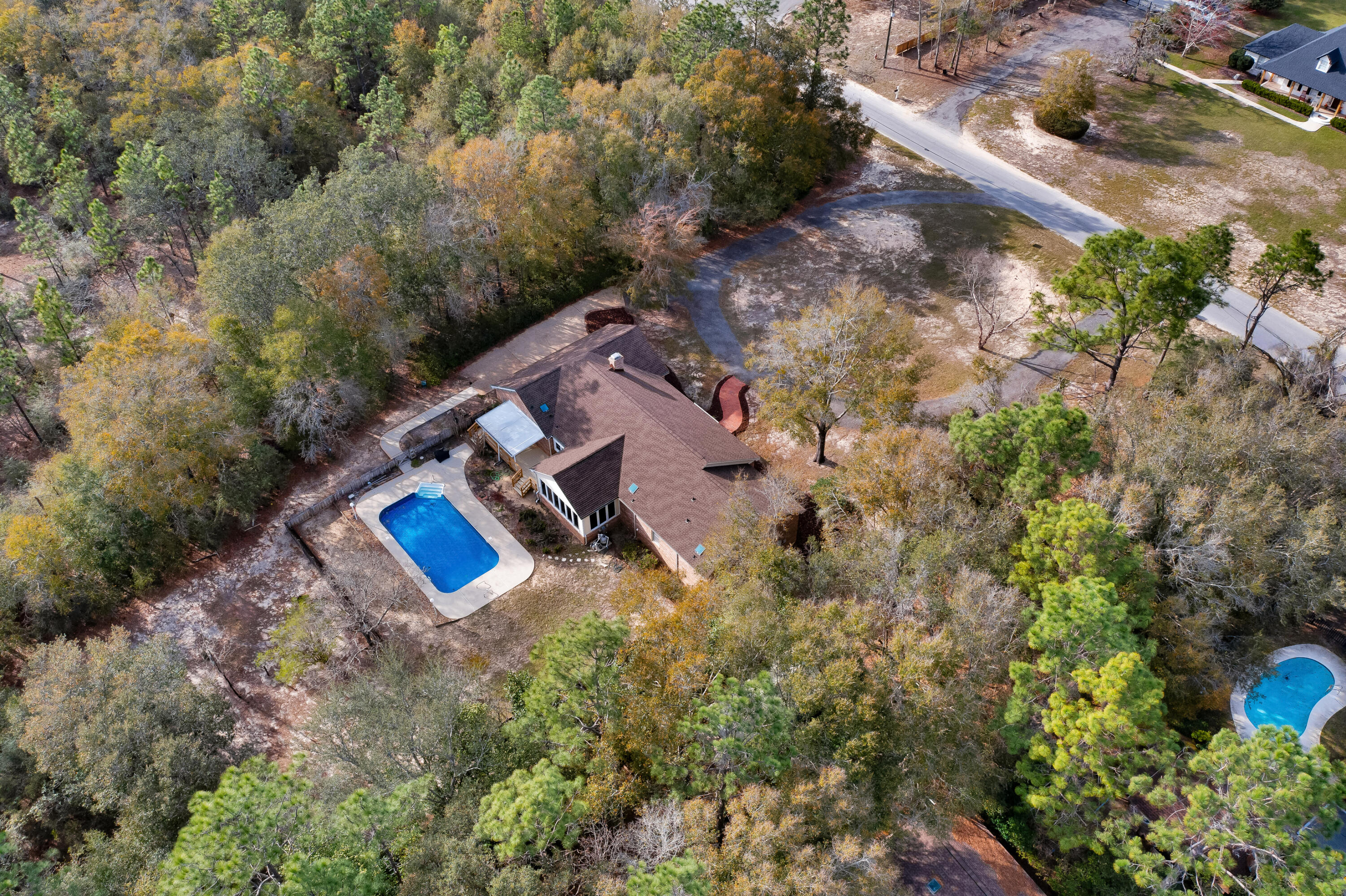 KENNEDY LAKE (UNRECORDED) - Residential