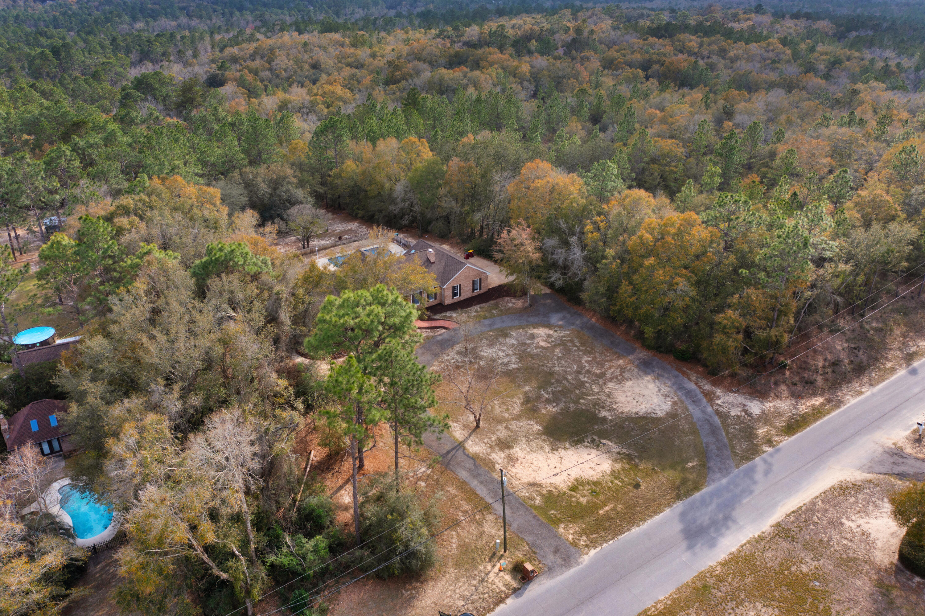 KENNEDY LAKE (UNRECORDED) - Residential