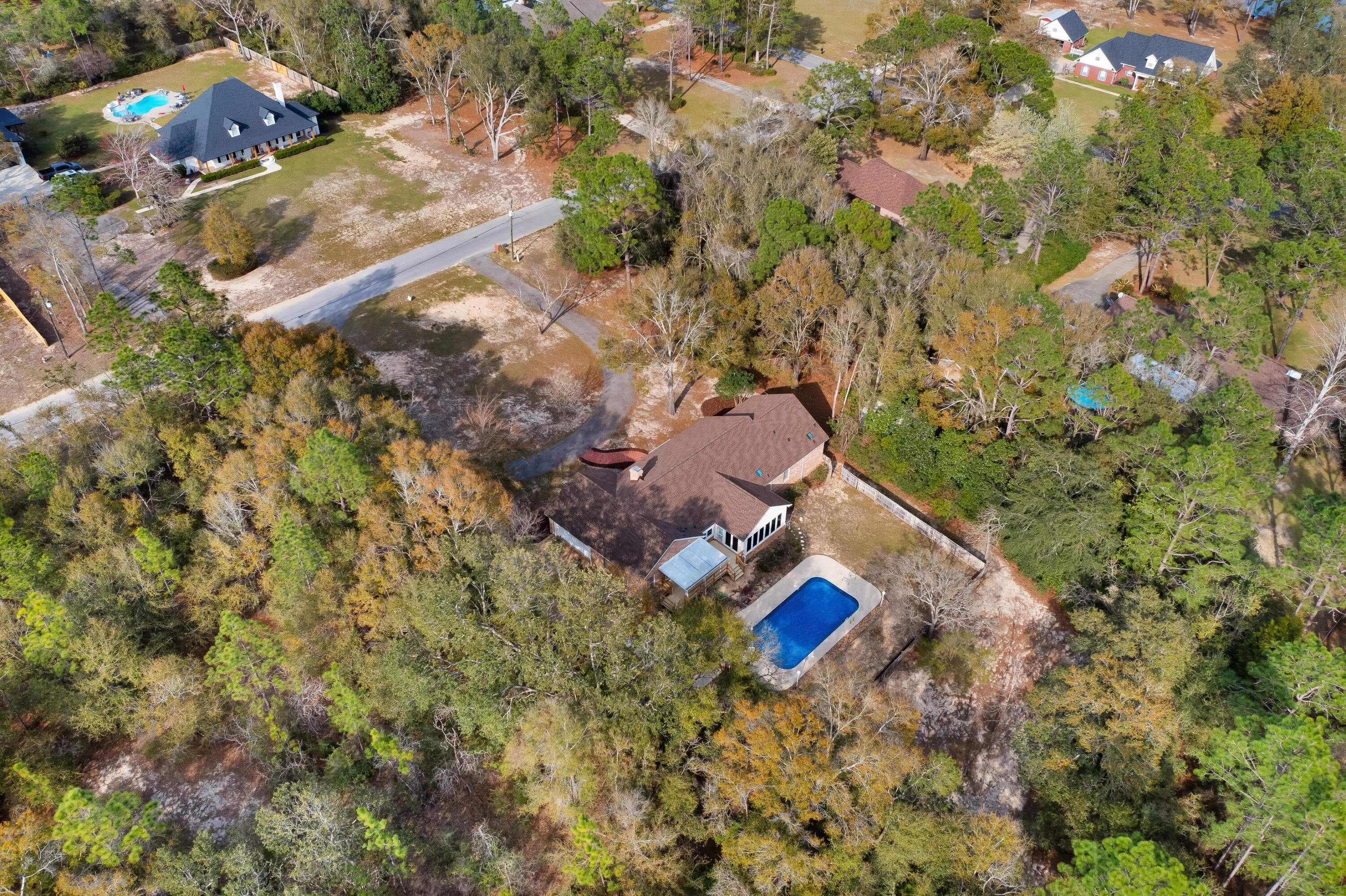 KENNEDY LAKE (UNRECORDED) - Residential