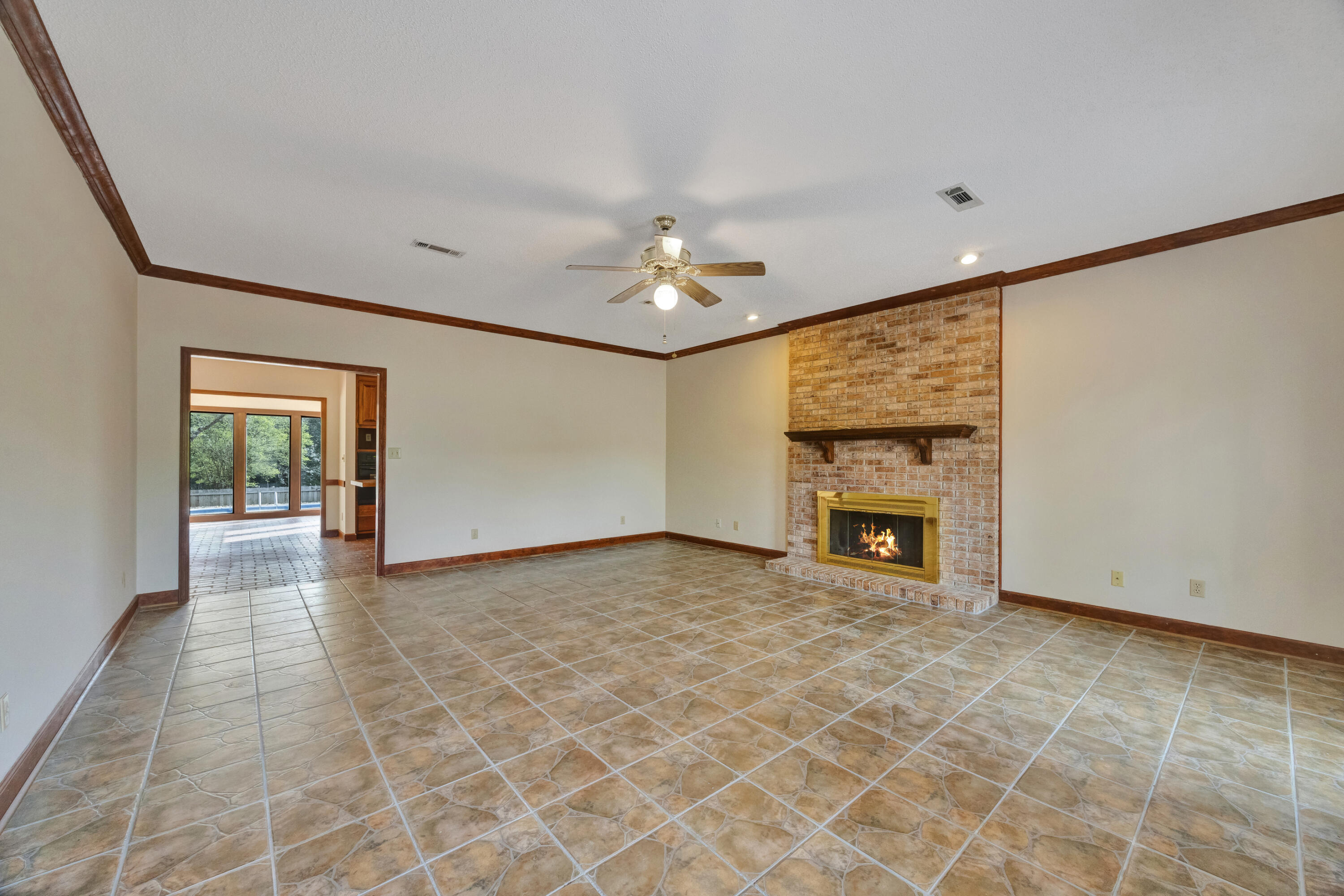 KENNEDY LAKE (UNRECORDED) - Residential