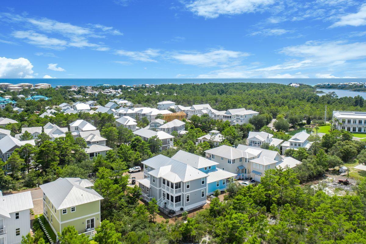 HIGHLAND PARKS - Residential