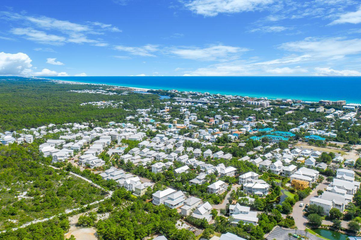 HIGHLAND PARKS - Residential