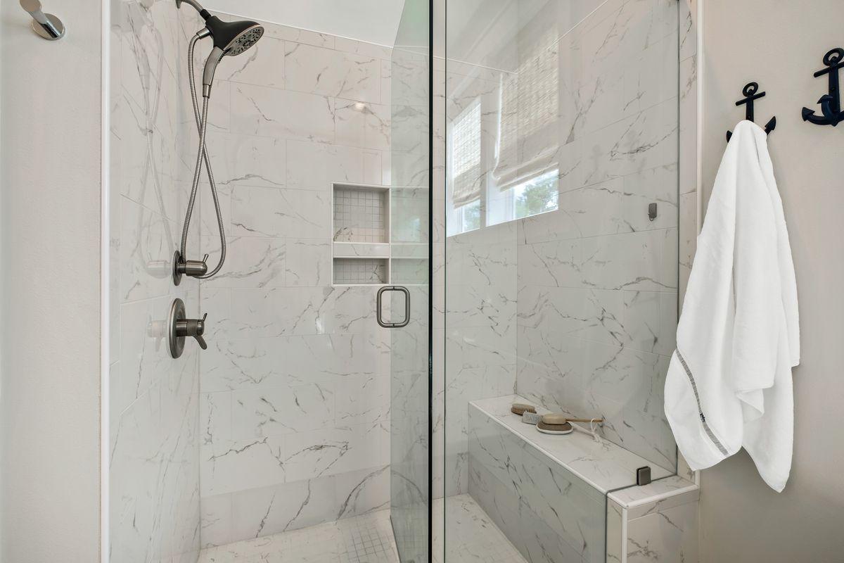 HIGHLAND PARKS - Residential