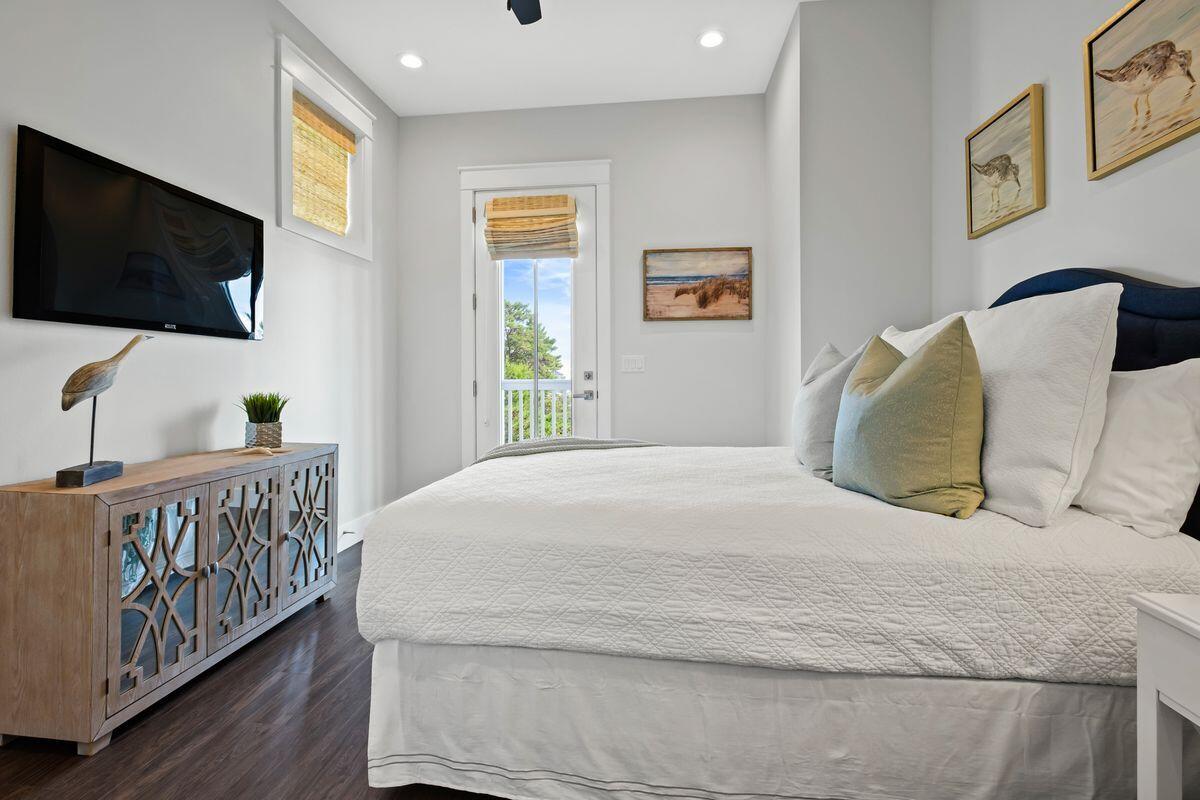 HIGHLAND PARKS - Residential