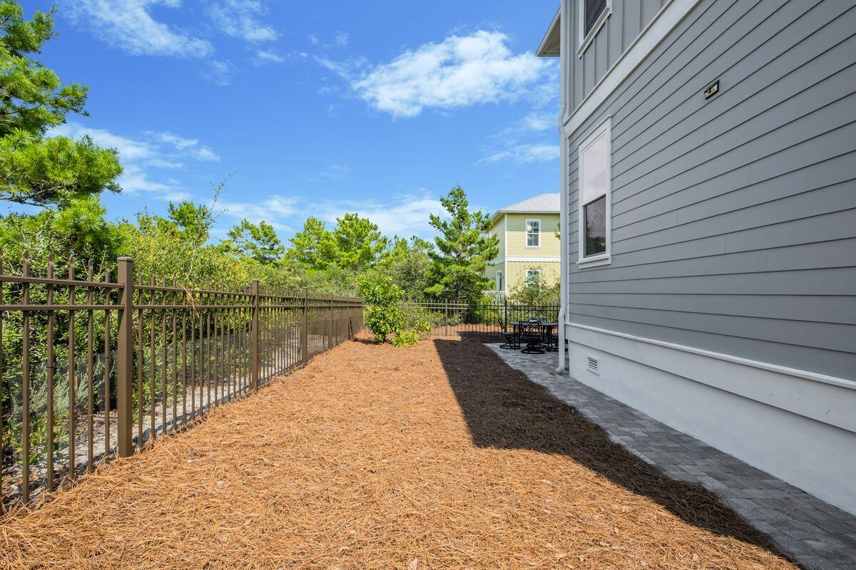 HIGHLAND PARKS - Residential