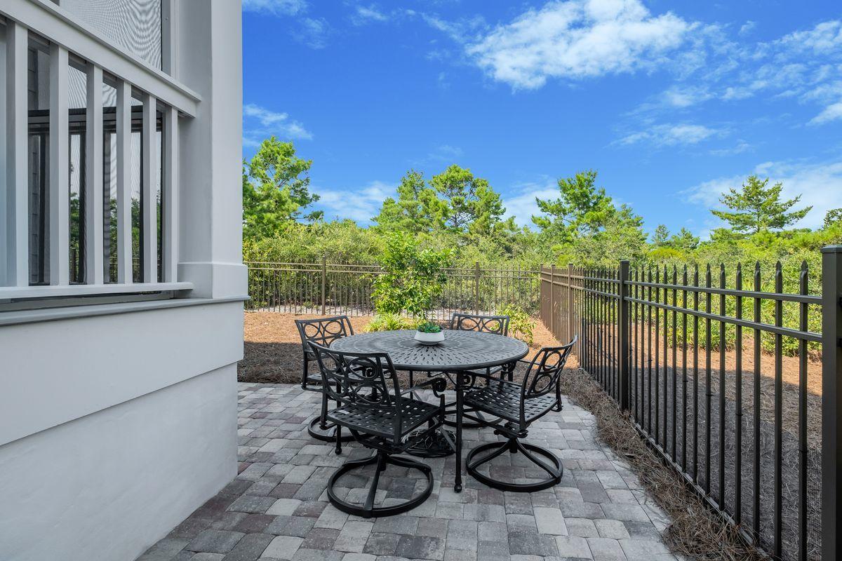 HIGHLAND PARKS - Residential