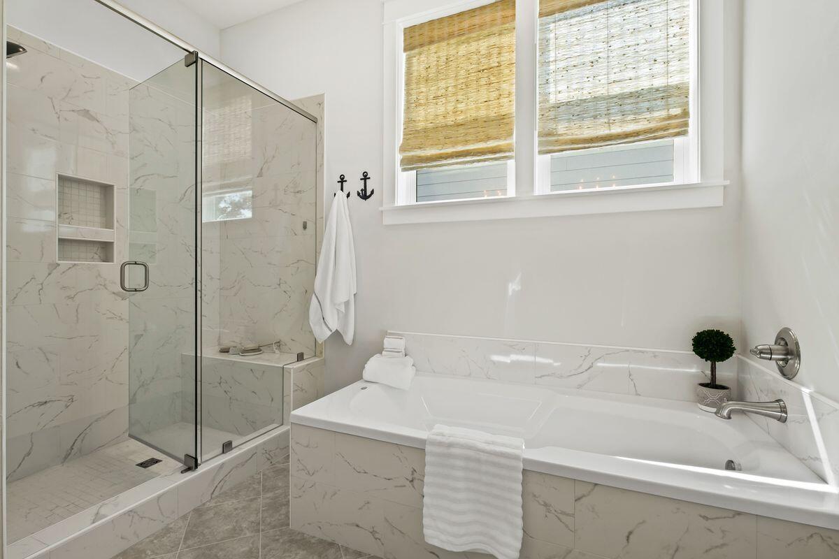 HIGHLAND PARKS - Residential