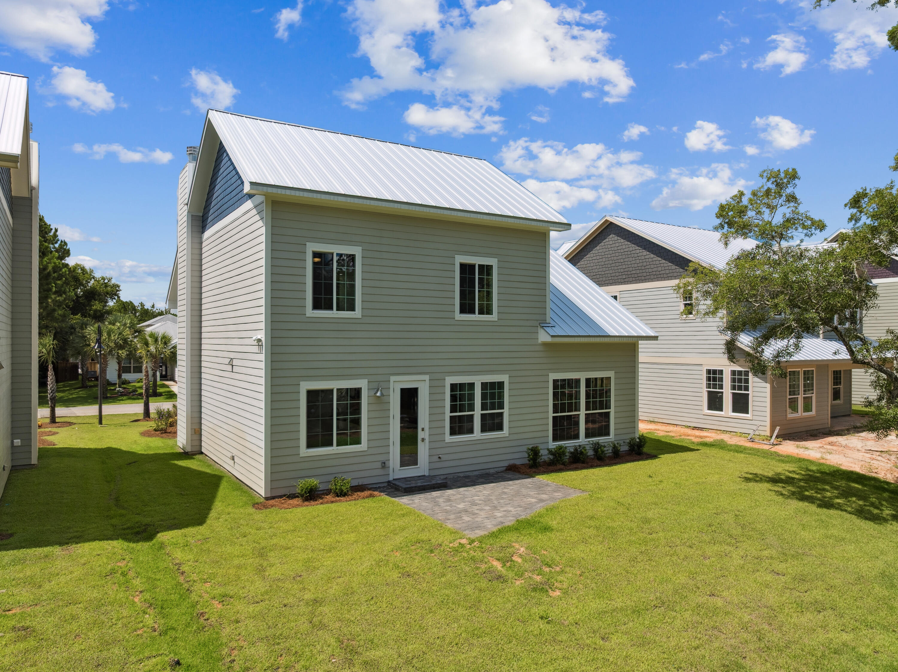 EAGLE BAY - Residential