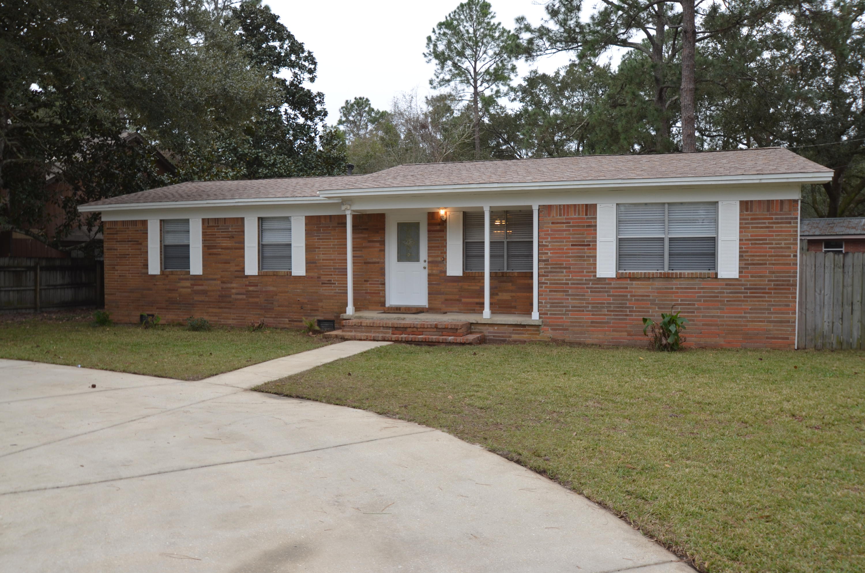 CLOVERDALE S/D - Residential Lease