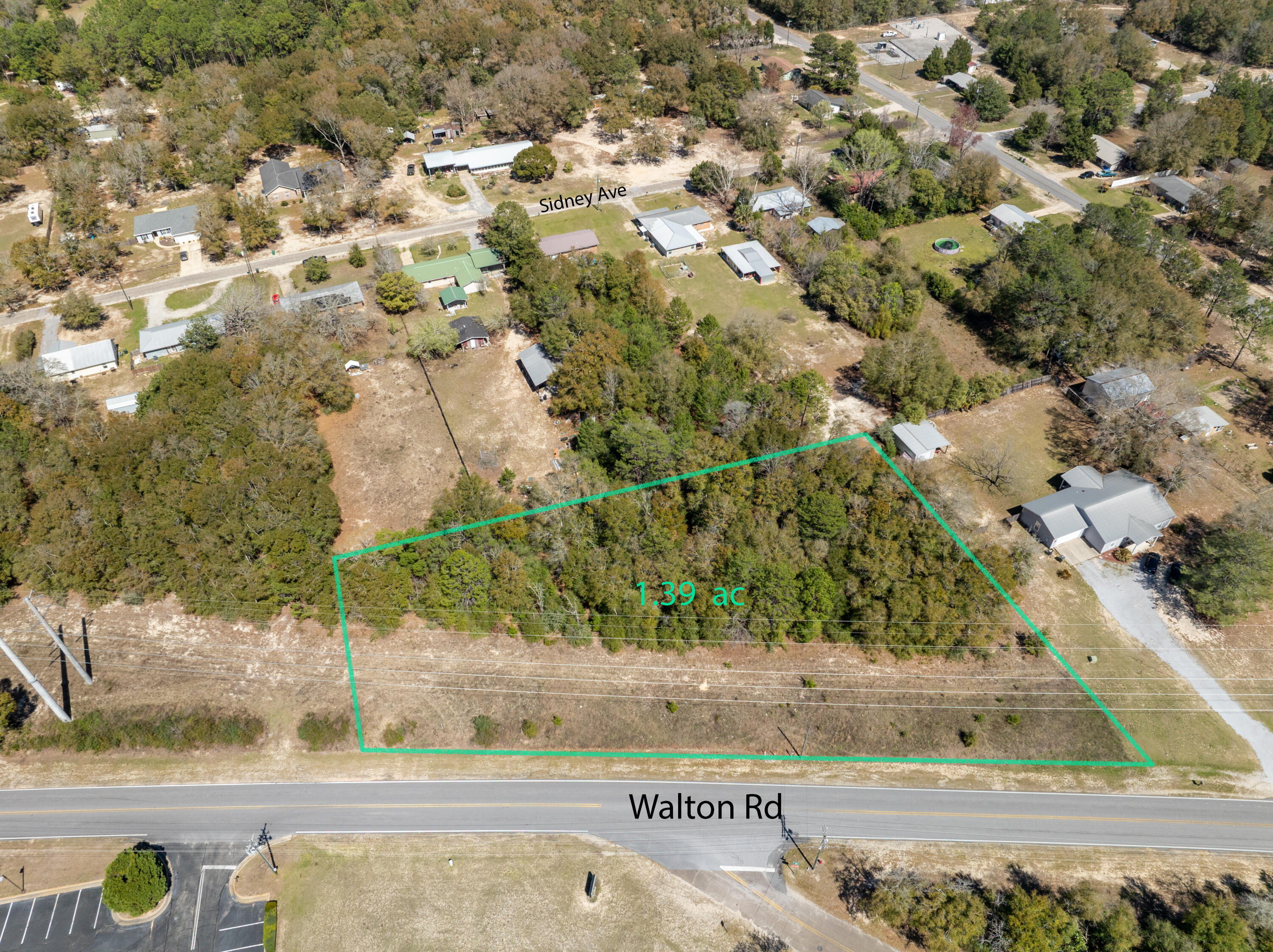 NO RECORDED SUBDIVISION - Land