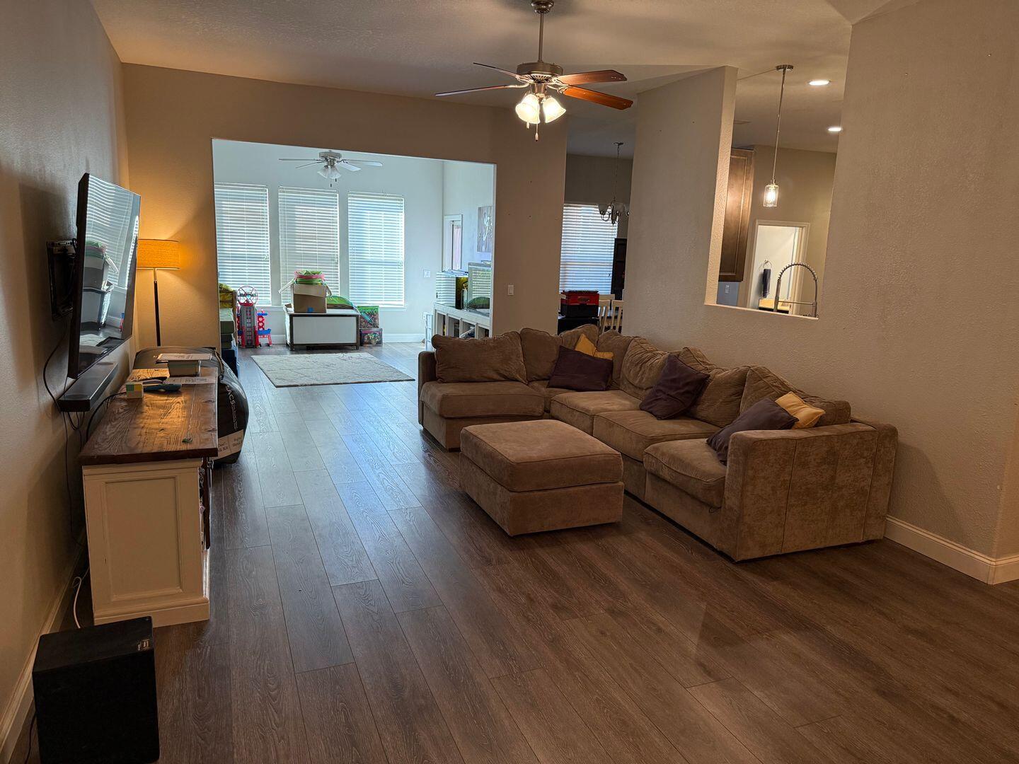 BROOKE ESTATES PH III - Residential Lease