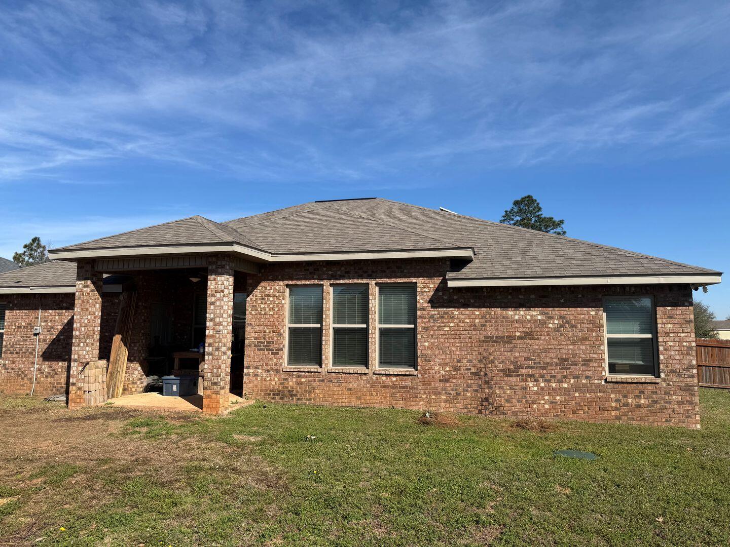 BROOKE ESTATES PH III - Residential Lease