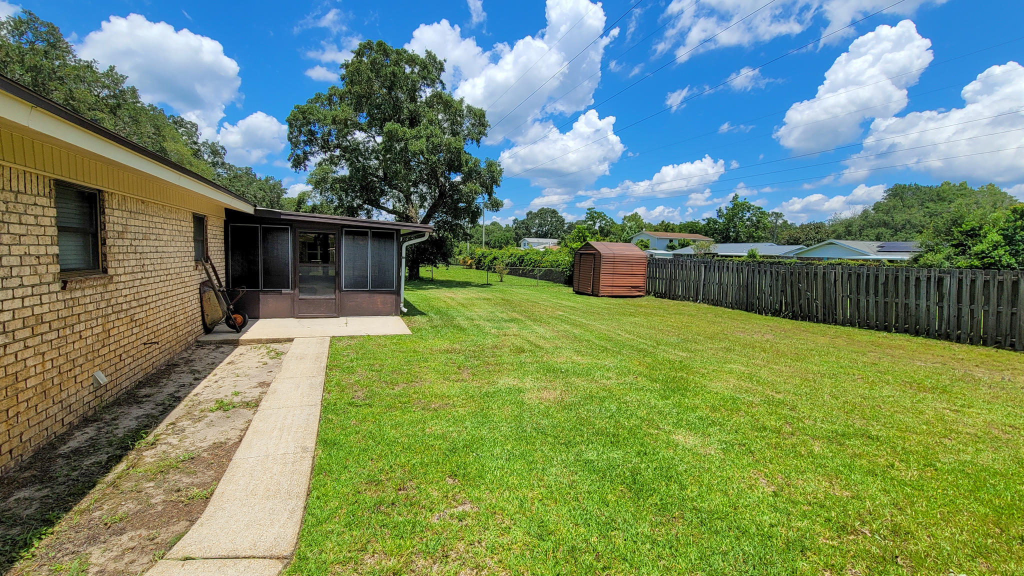 PINEDALE - Residential