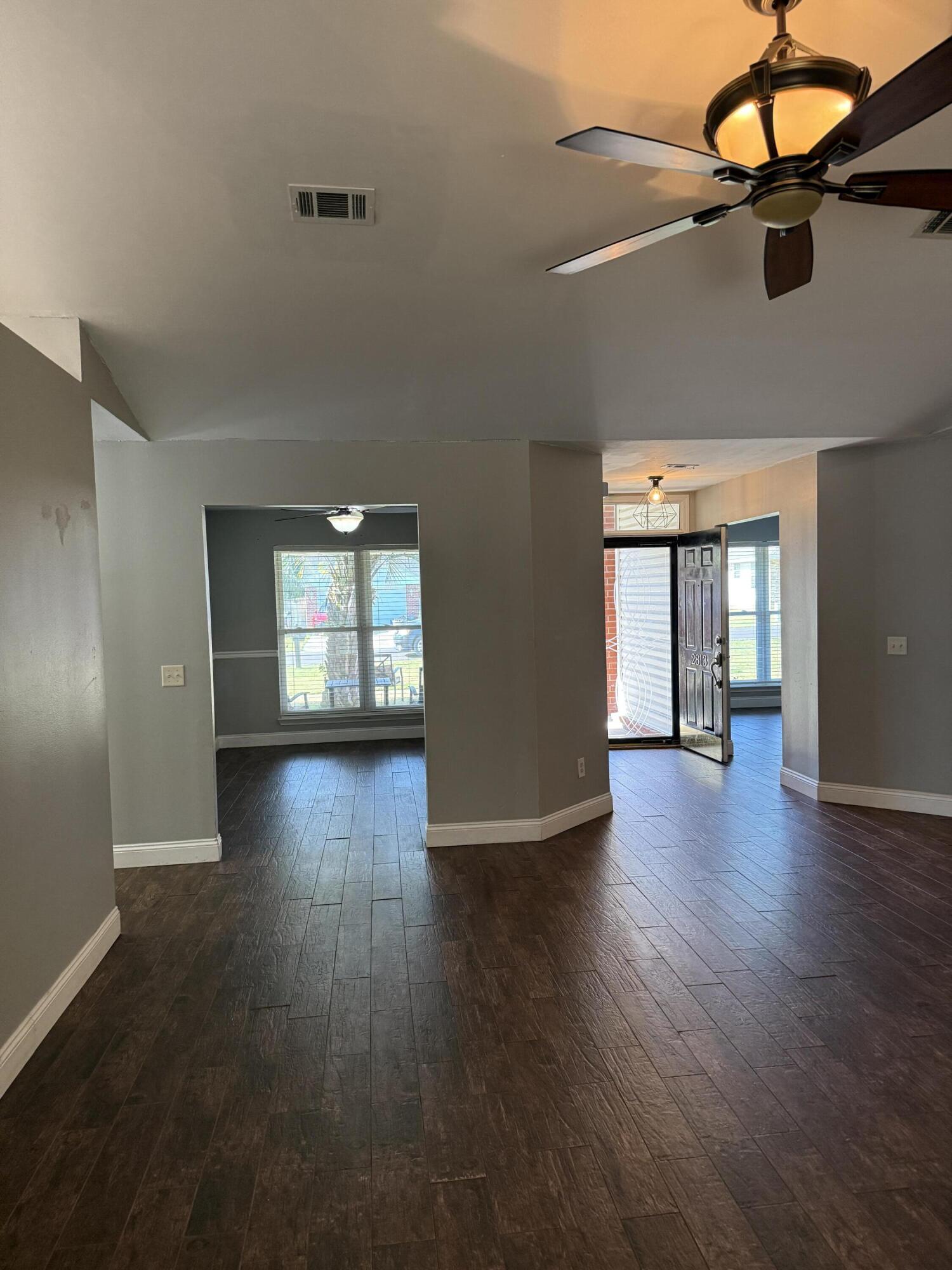 CHEROKEE BEND S/D PH 2 - Residential Lease