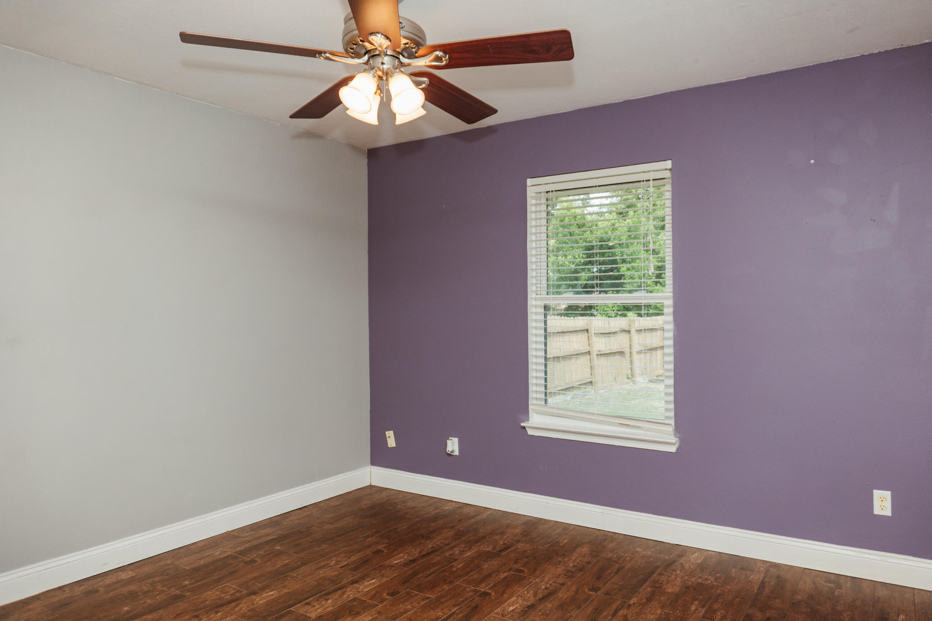 CHEROKEE BEND S/D PH 2 - Residential Lease