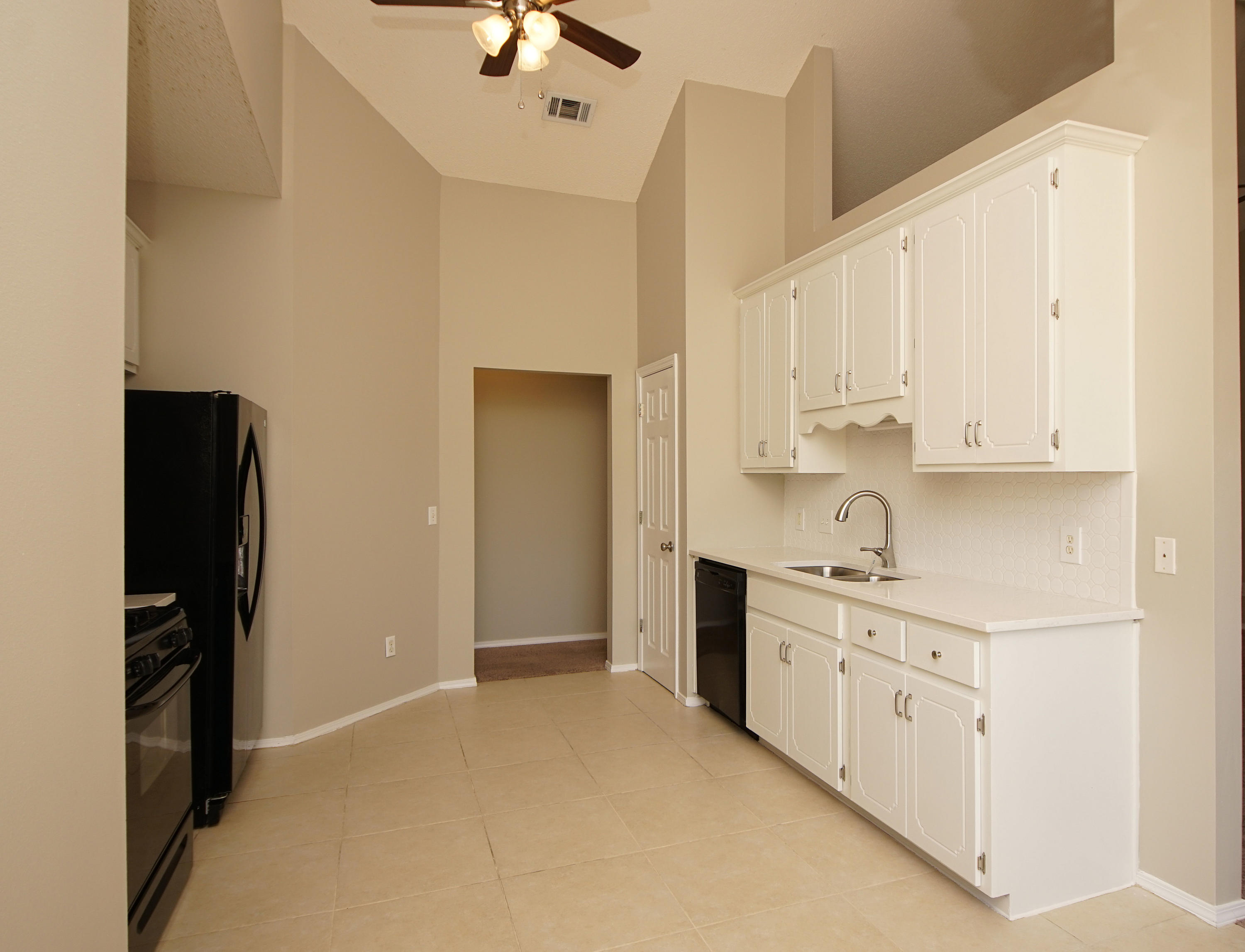 PARKWOOD COVE AT BLUEWATER BAY - Residential