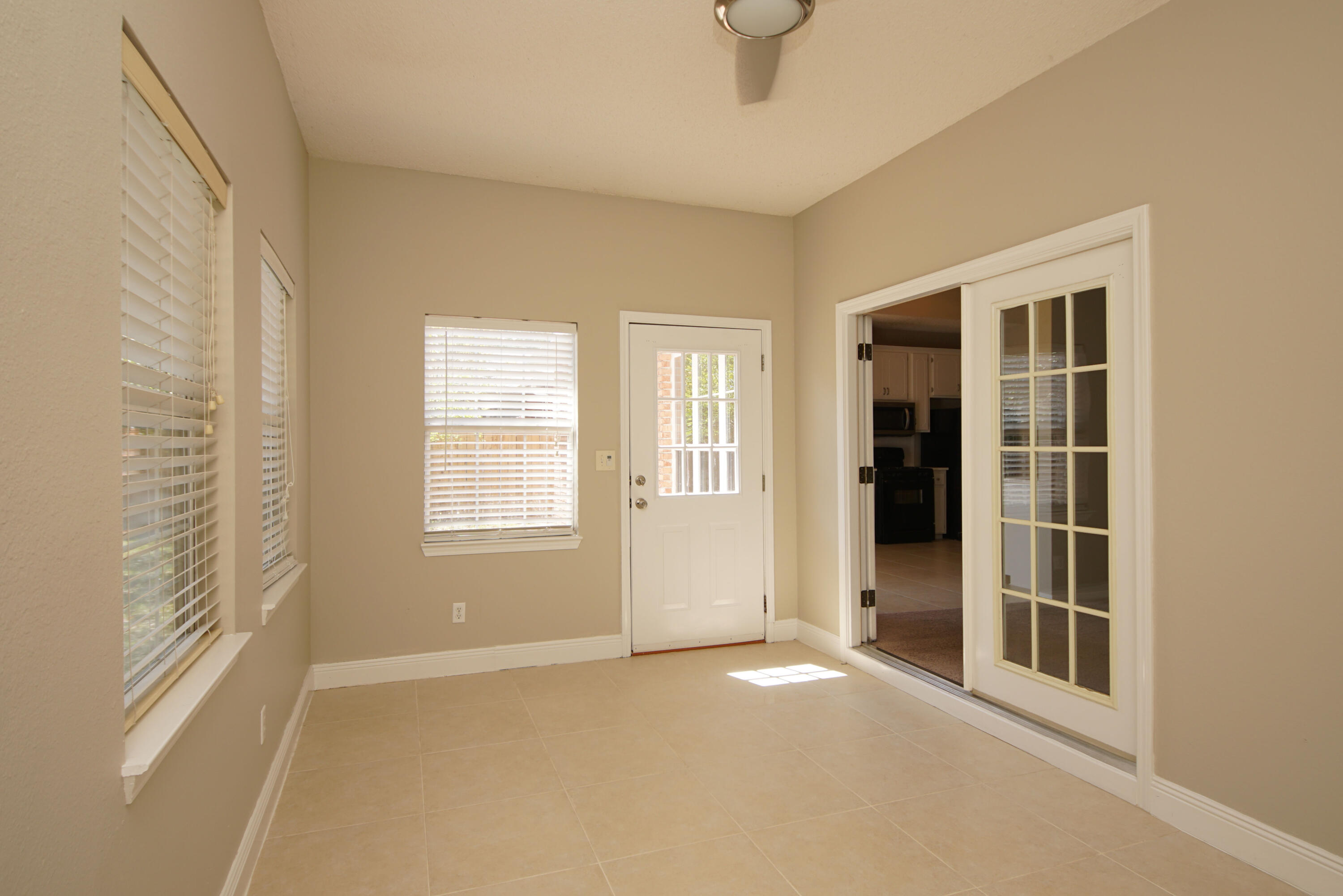 PARKWOOD COVE AT BLUEWATER BAY - Residential