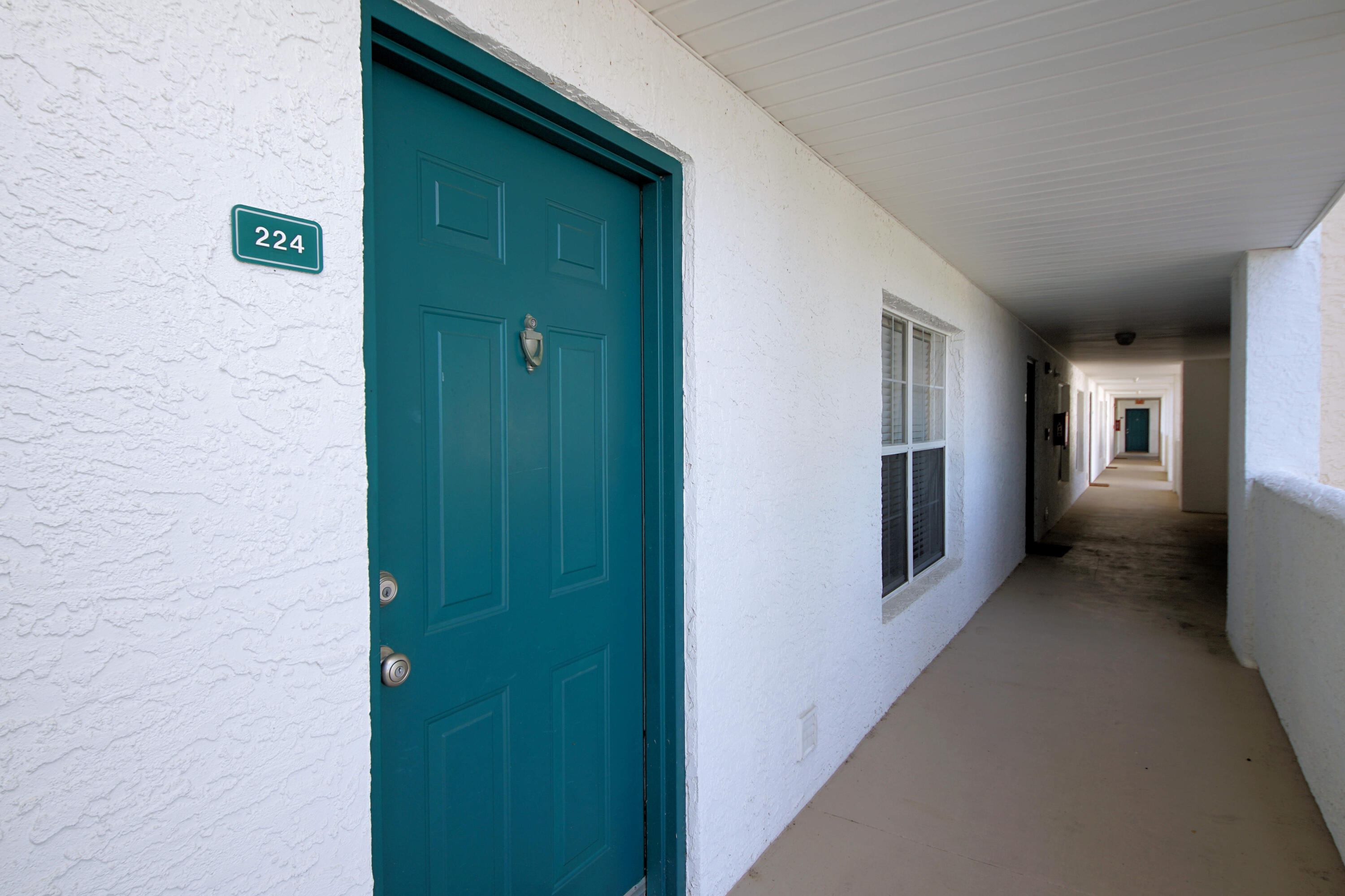 FLORIDA CLUB - Residential Lease