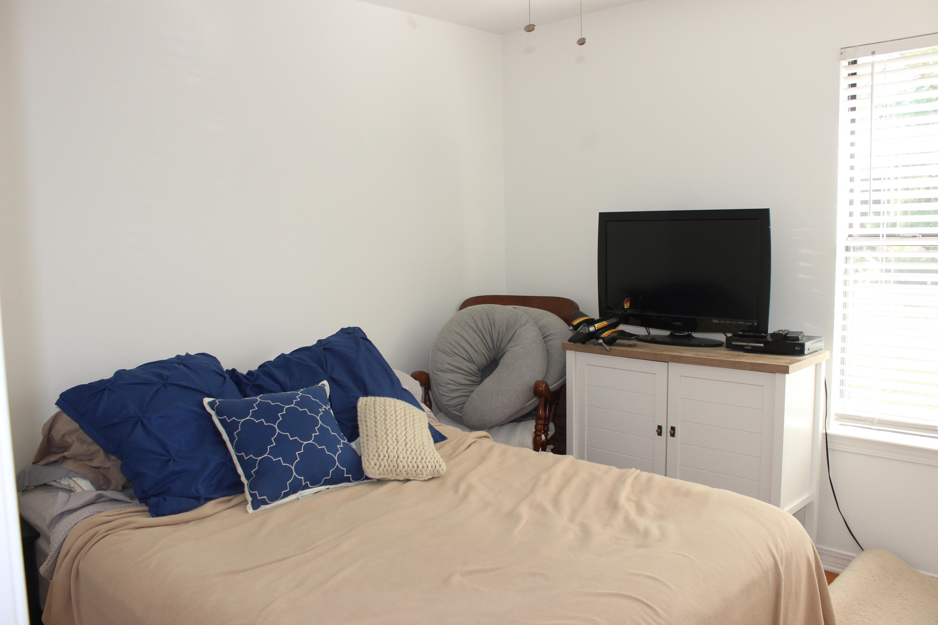 CARIBBEAN VILLAGE 1C - Residential Lease