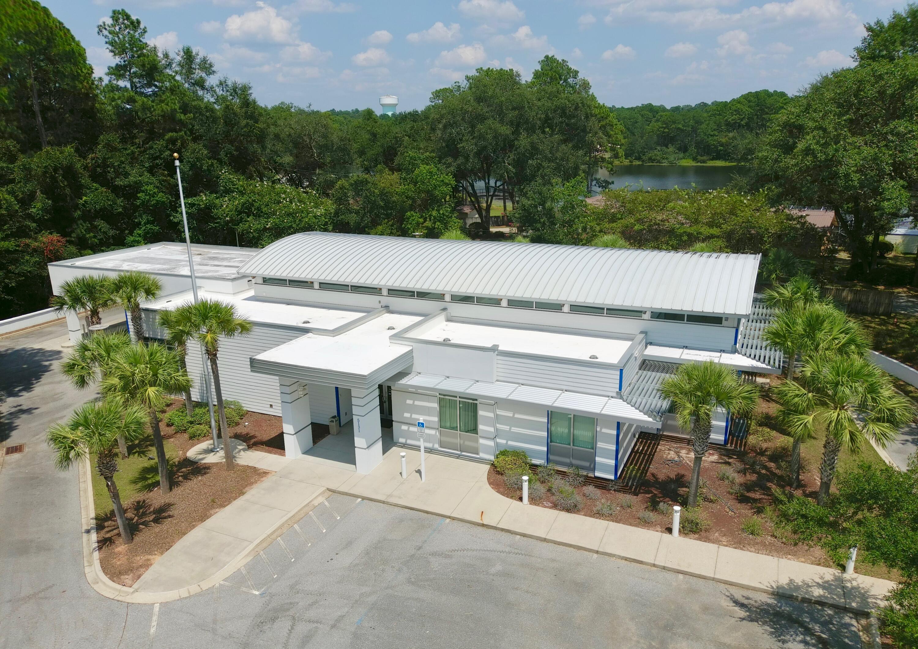 Excellent Freestanding Office or Retail Building Available for lease in Crestview, FL. This +/- 6260 SF former Beach Community Bank is located at the signaled intersection of Ferdon Blvd and PJ Adams Pkwy. The building has excellent exposure with over 41,500 vehicles per day on South Ferdon Blvd, and an additional 19,500 vehicles on PJ Adams Blvd. The property would be an ideal location for an office, medical office, bank, or retail user. The +/- 1.62-acre property has ample parking and a 4-car drive-thru. Within two miles of the property are North Okaloosa Medical Center, Walmart Super Center, and Interstate-10. Nearby national retailers and restaurants include Lowes, Publix, Mcdonald's, AT&T, Chick-fil-A, Starbucks, and many more. Crestview FL is one of the fastest growing markets in Fl