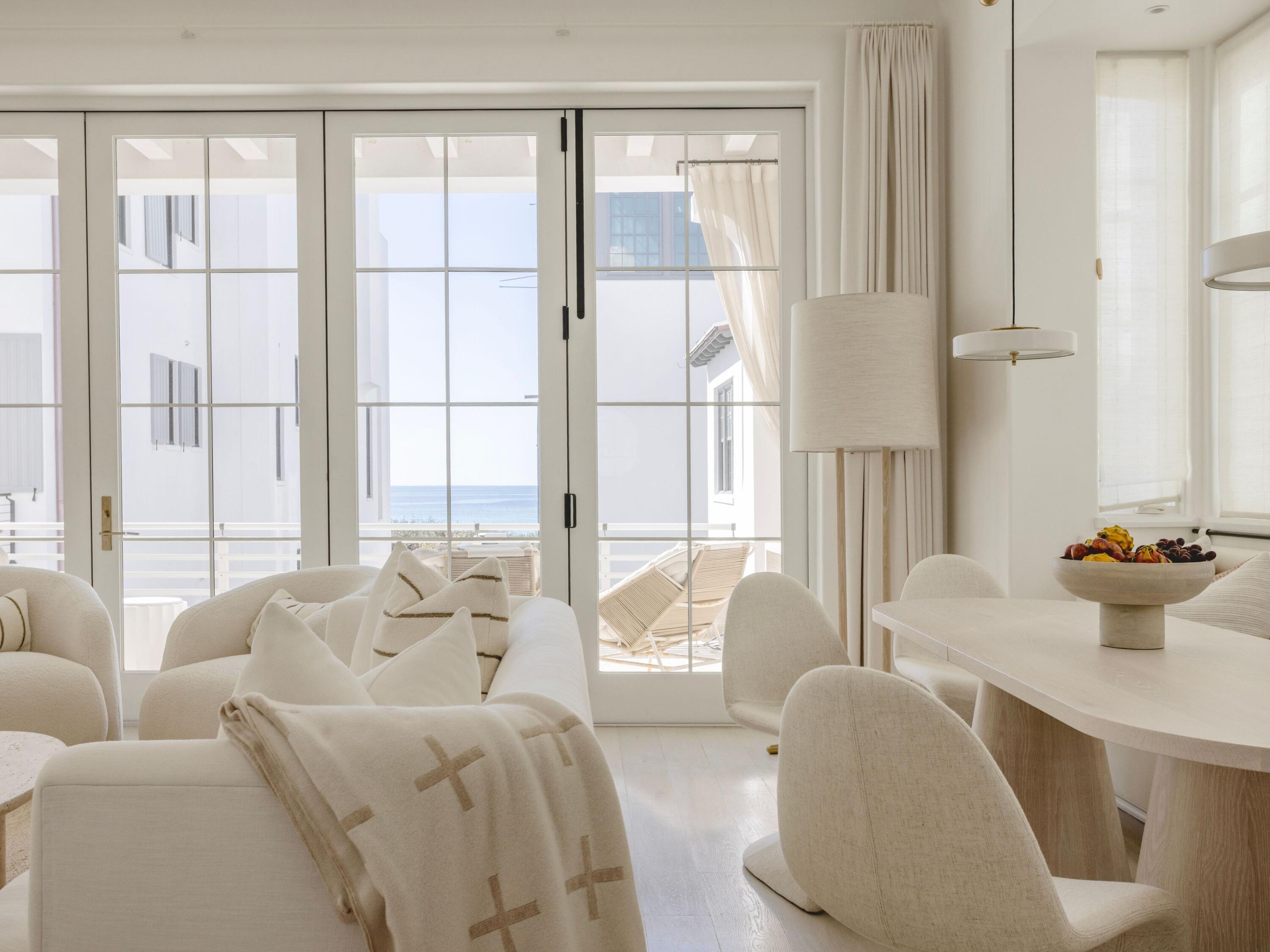 ALYS BEACH - Residential