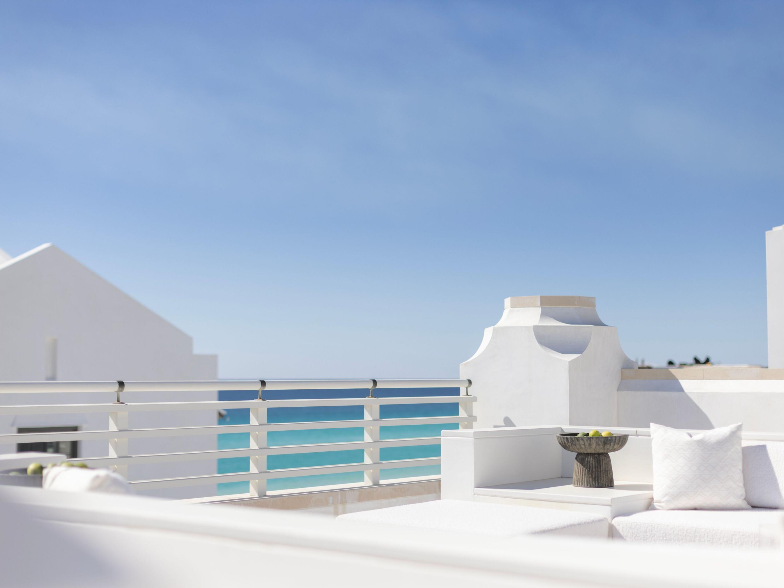 ALYS BEACH - Residential