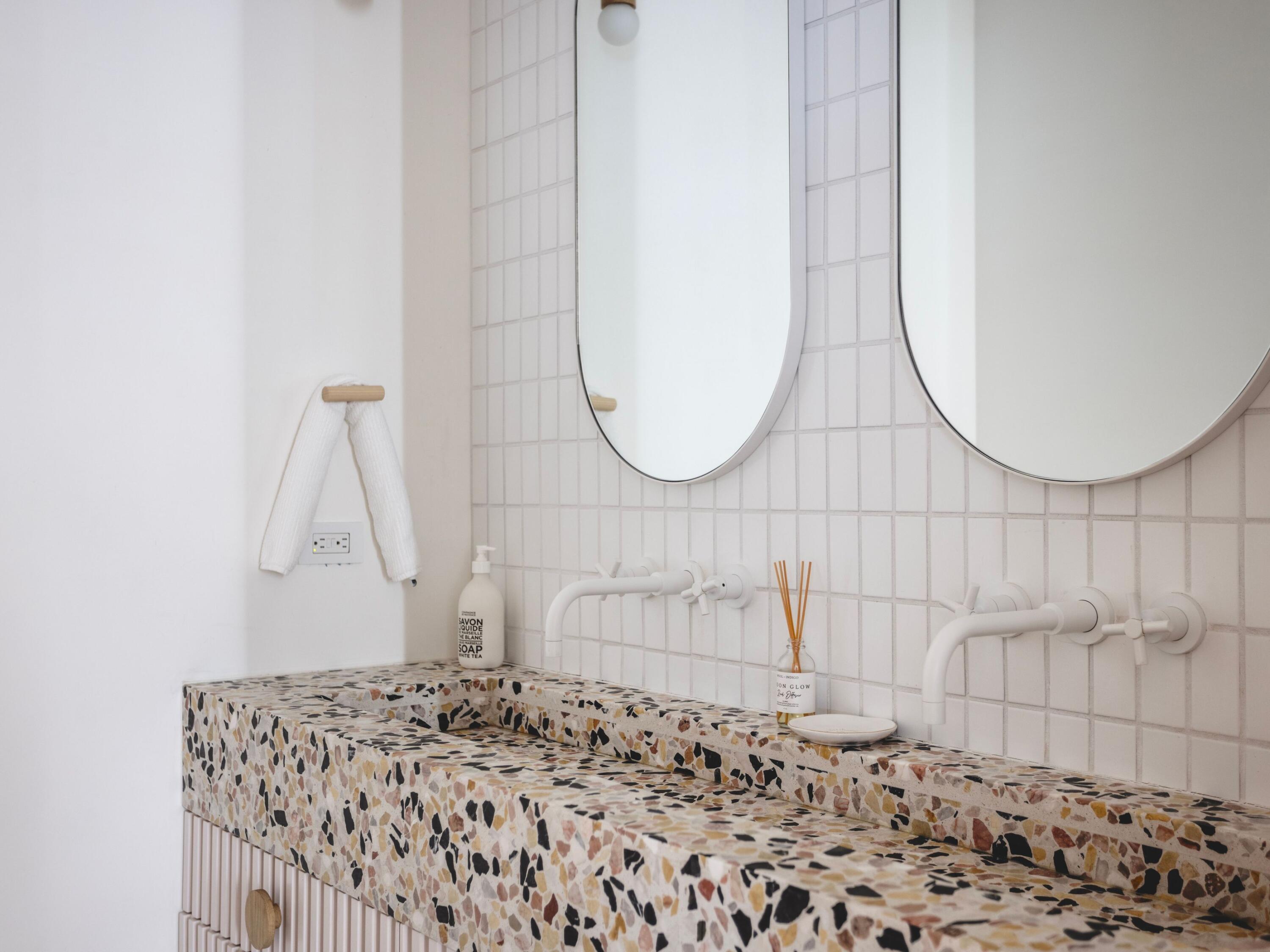 ALYS BEACH - Residential