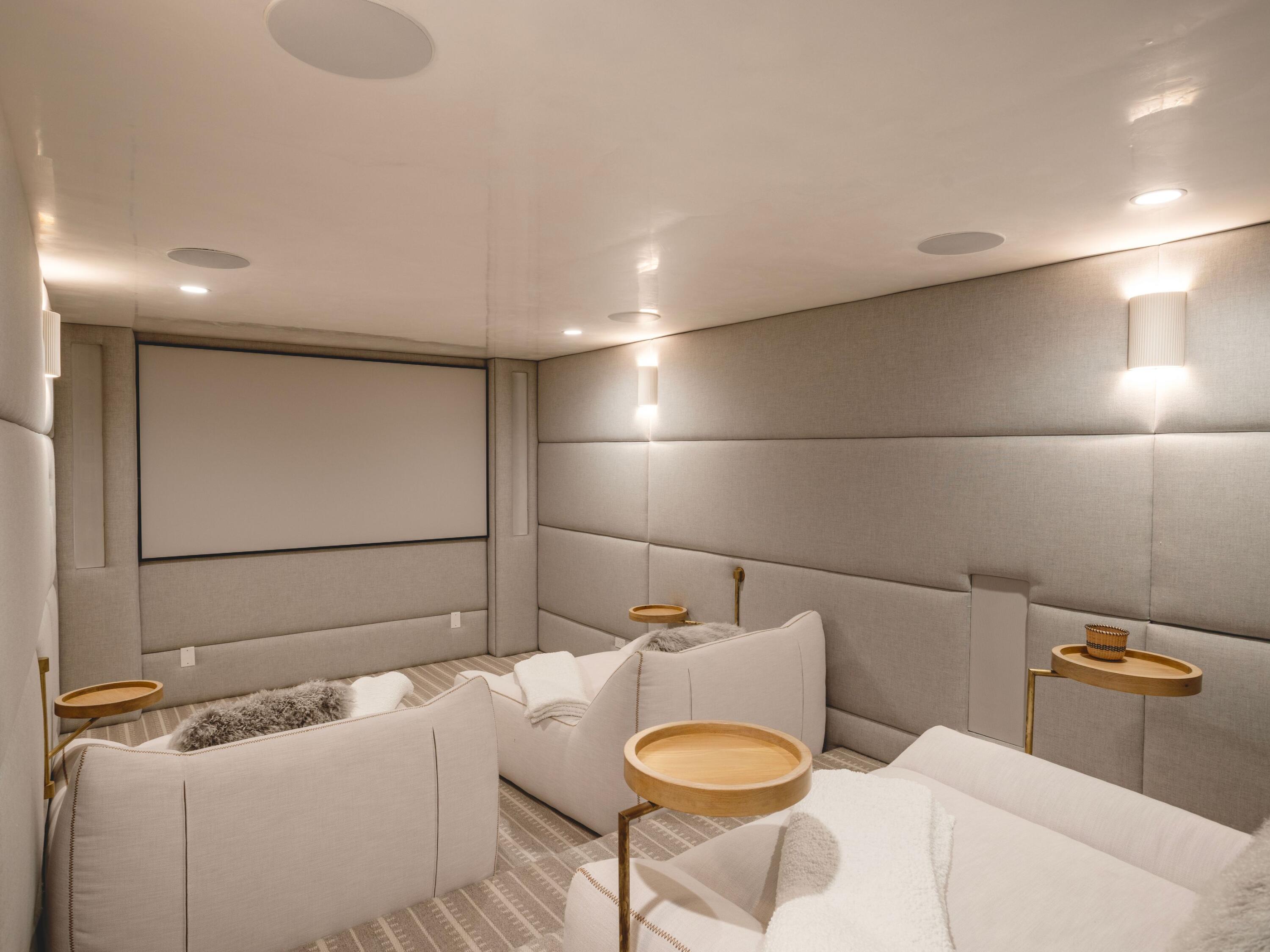 ALYS BEACH - Residential