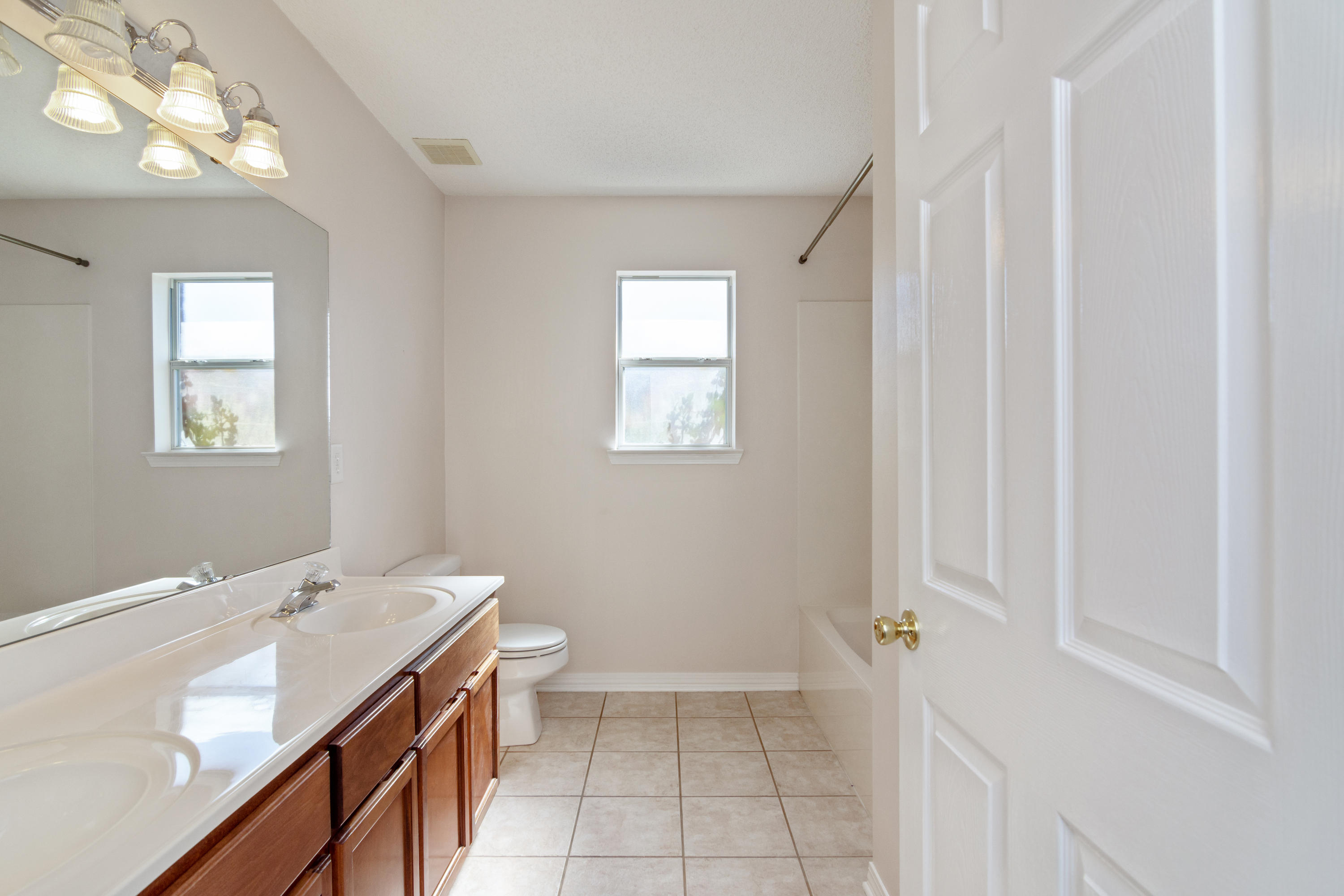 SILVER OAKS PH 1 - Residential