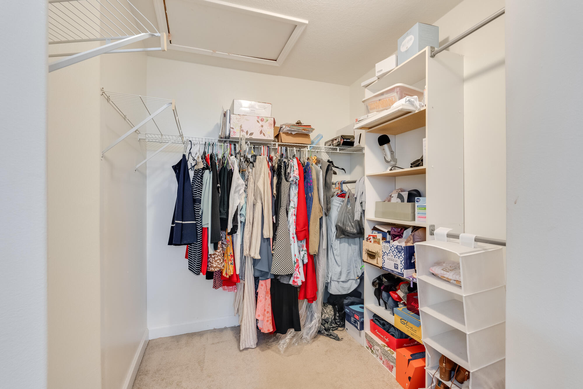 PELICAN PLACE T/H EAST - Residential