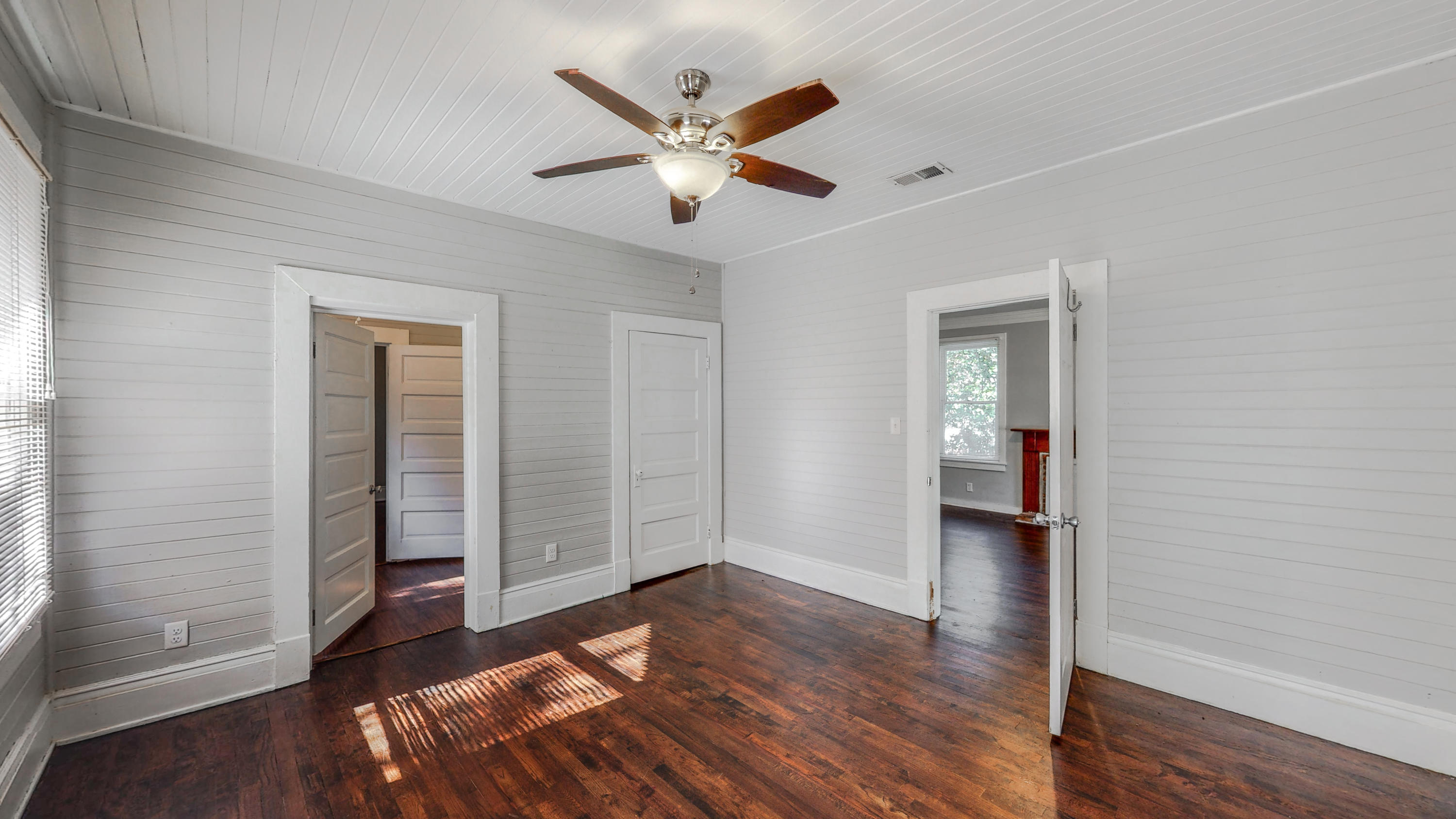 TOWN OF DEFUNIAK SPRINGS - Residential