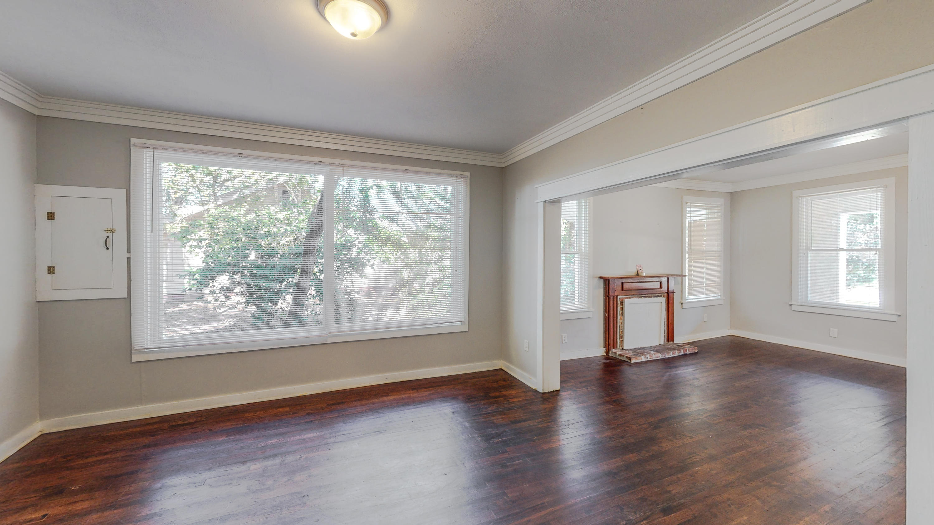 TOWN OF DEFUNIAK SPRINGS - Residential