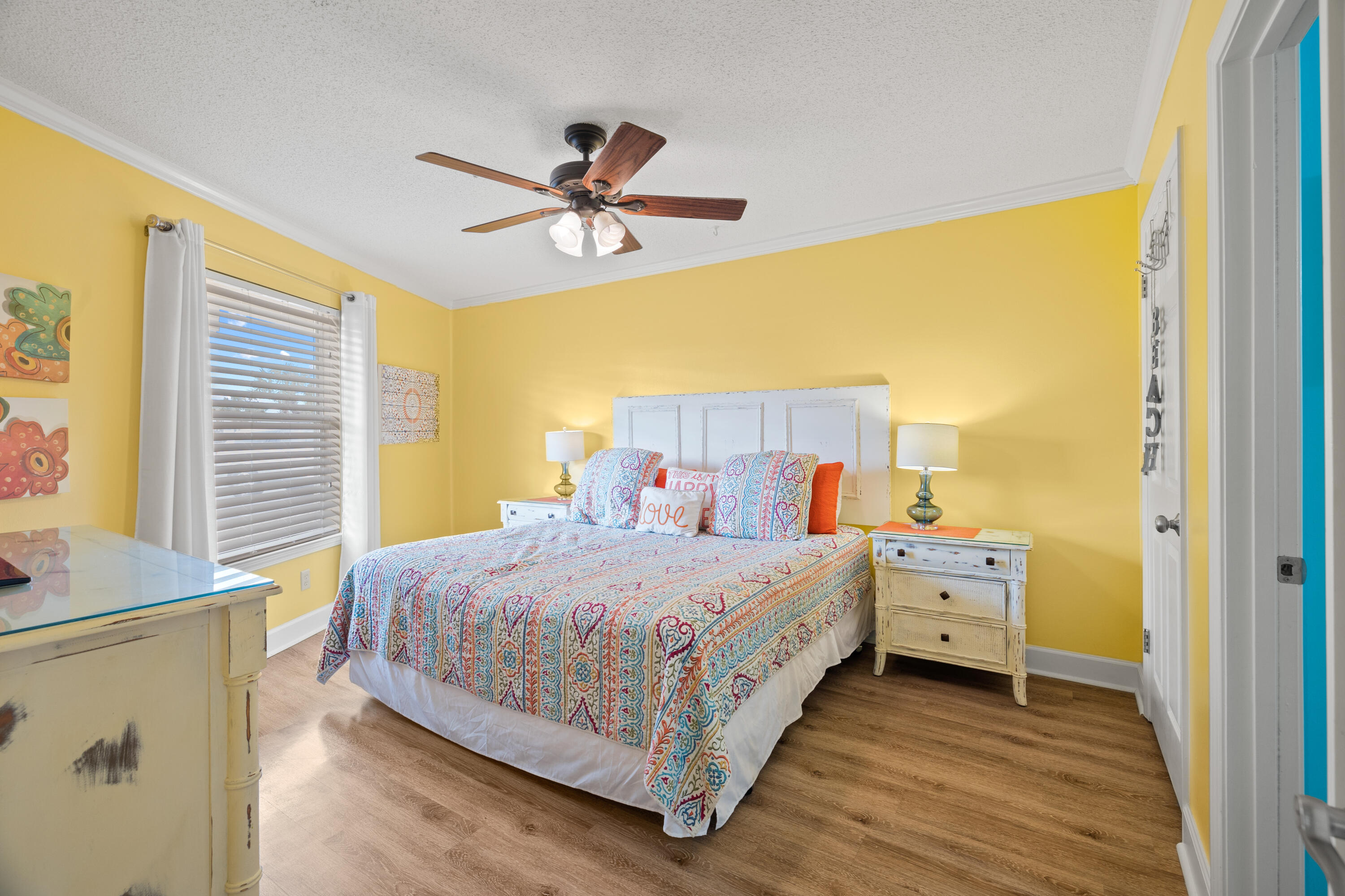 MARAVILLA CONDO 1 - Residential