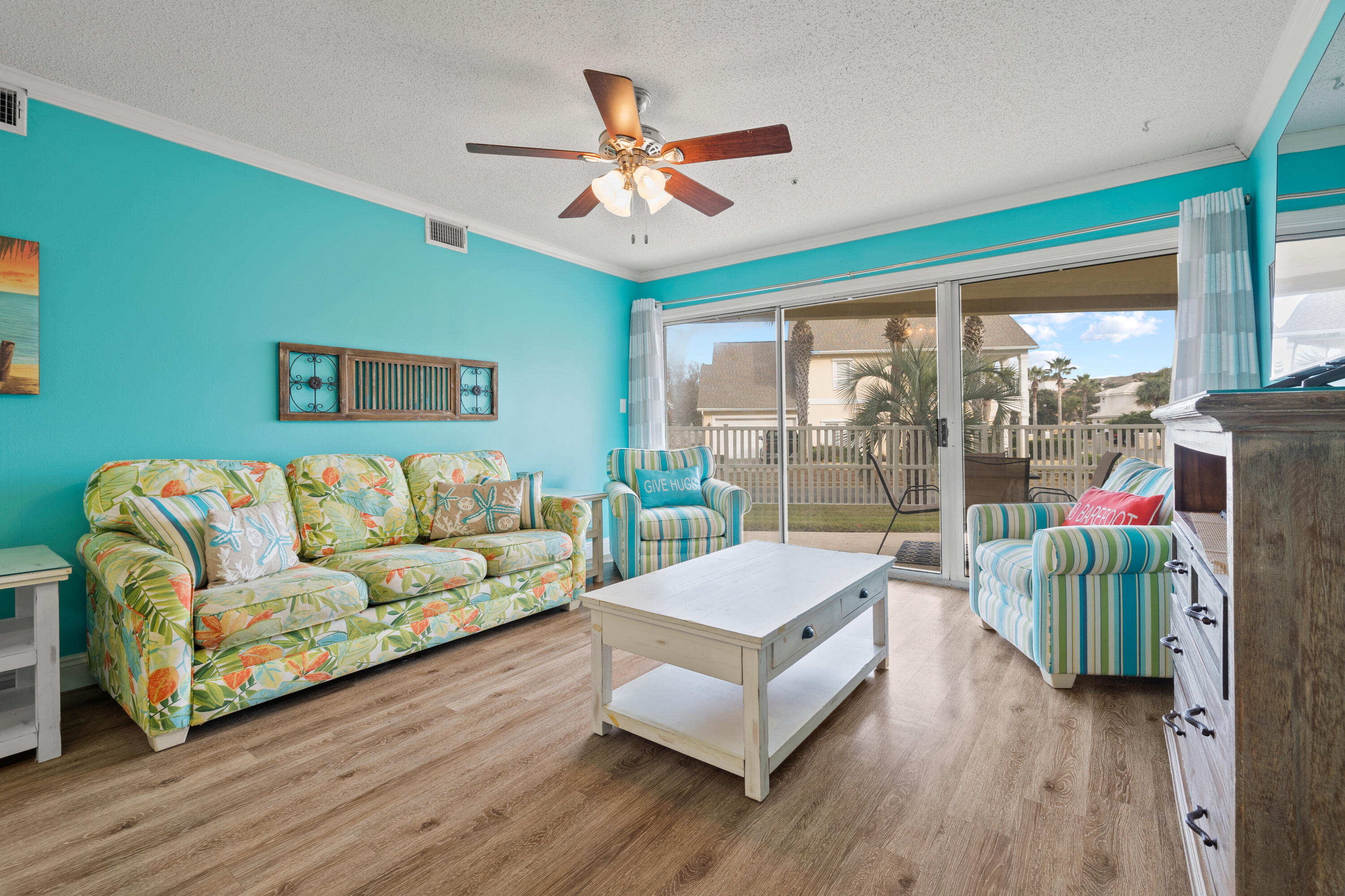 MARAVILLA CONDO 1 - Residential