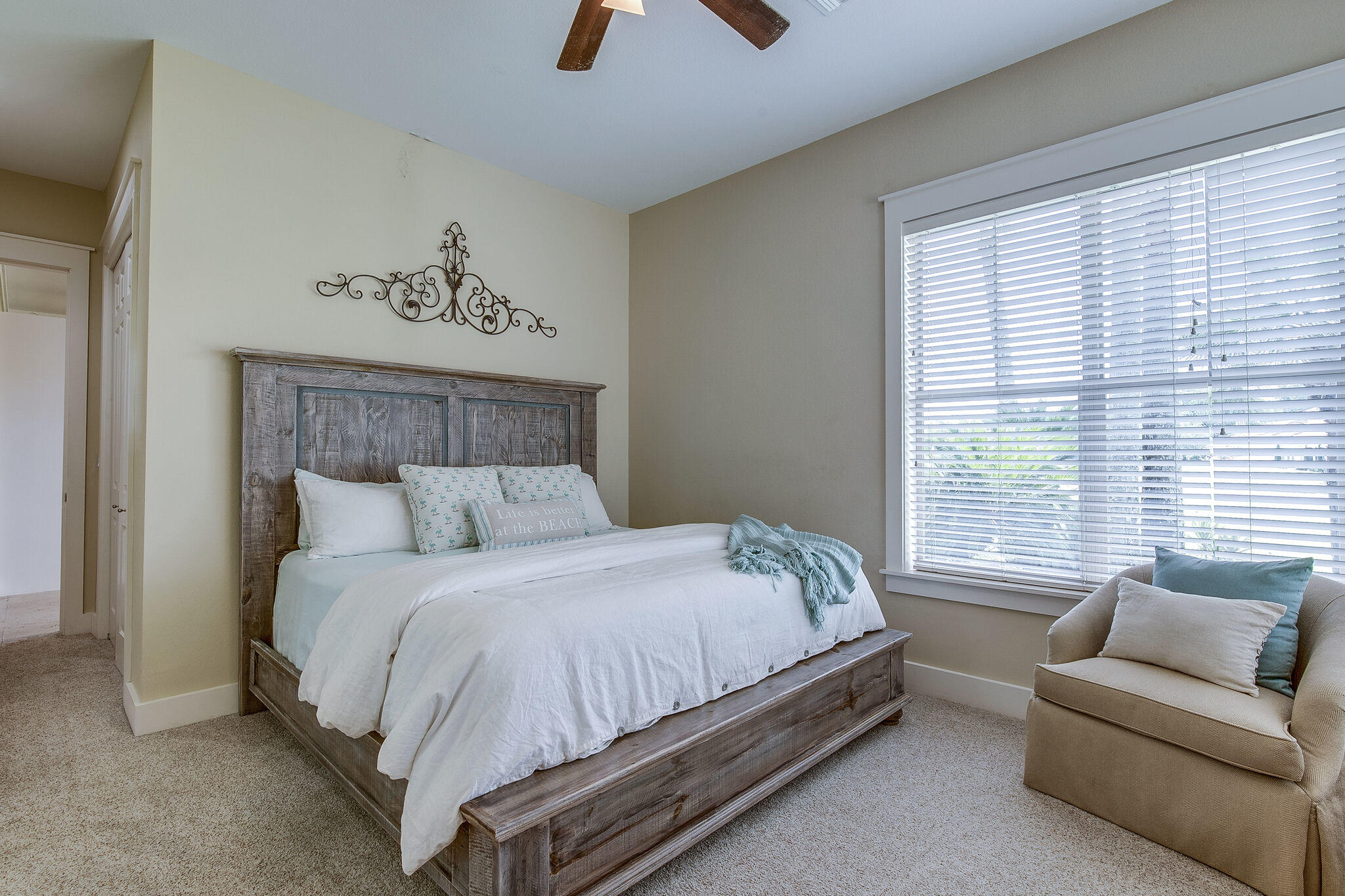 MAGNOLIA BAY - Residential