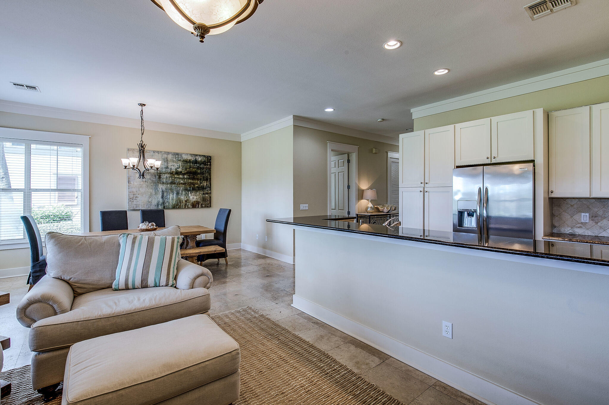 MAGNOLIA BAY - Residential