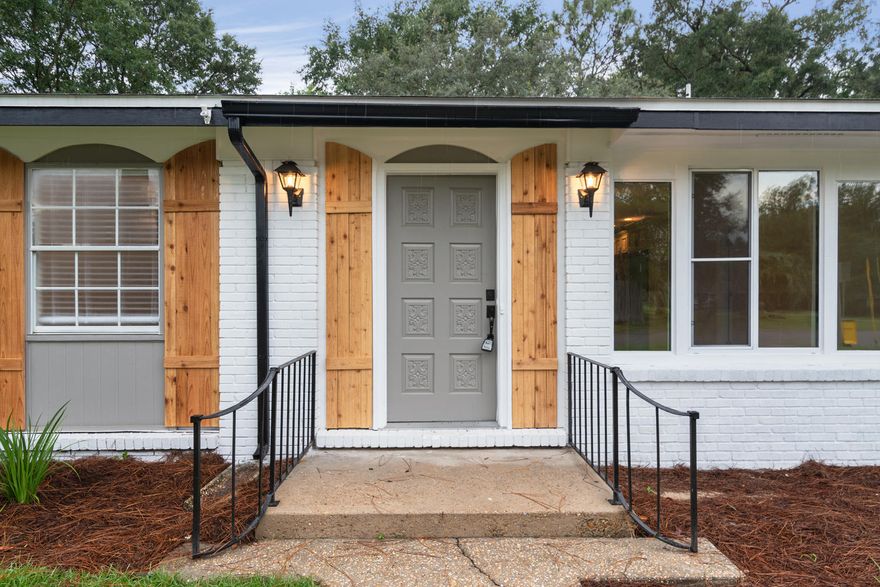 4 bedroom 3 full bath fully remodeled home in the center of Niceville with a large fenced in back yard. This house has been updated with a newer roof, New A/C and heat 2019, The floors have been updated to all tile througout. The ceilings have been scraped and knocked down. The house has an open floor plan with the kitchen updated to include new cabinets, new granite, recessed LED lighting, All new stainless appliances. The master bathroom has a large tile shower with a frameless glass shower walls, double vanity, new mirrors and lighting. The guest bath has been refinished to include a new vanity mirror, and lighting. There is a second master bedroom and bath with a stand up tile shower. The house has been updated with new copper electric, all new paint inside and out. Move in READY!!