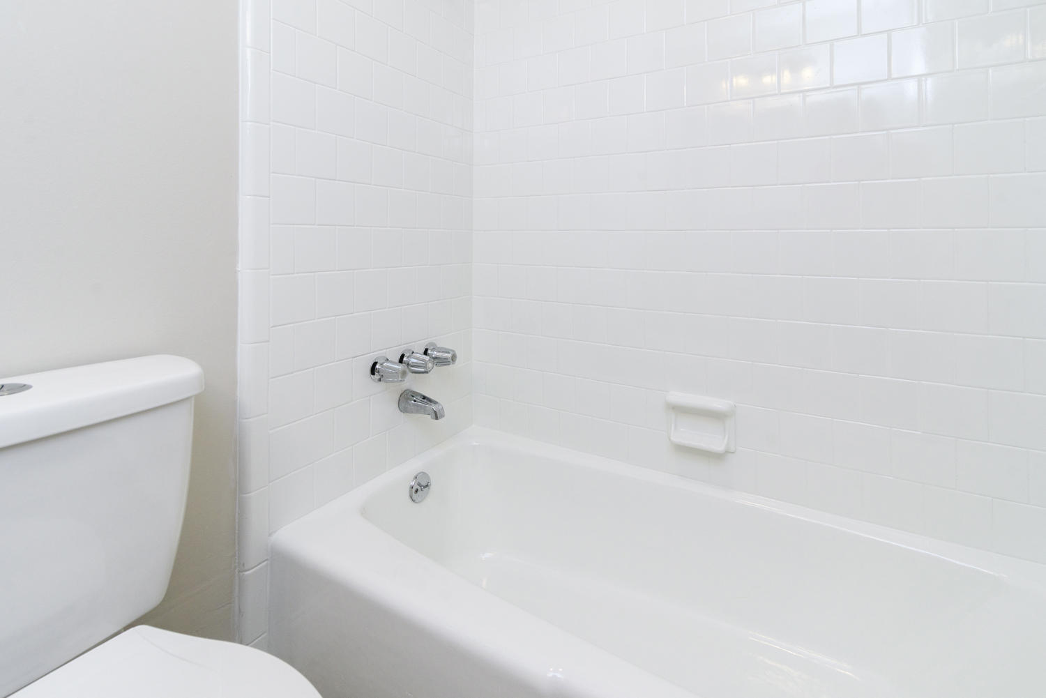 CAROL ANNE MANOR 1ST ADDN - Residential