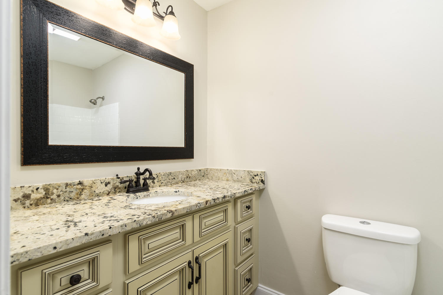 CAROL ANNE MANOR 1ST ADDN - Residential