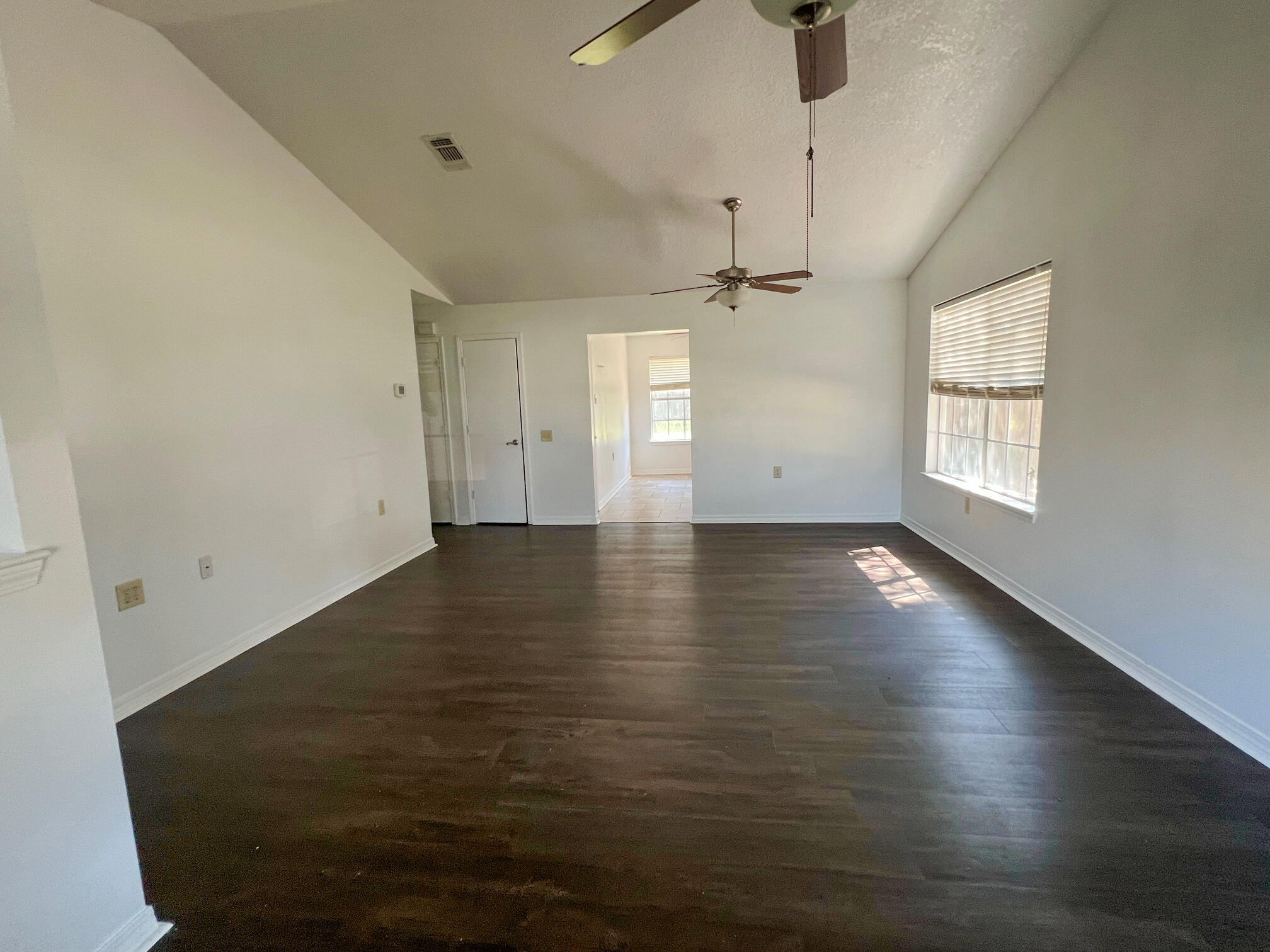 LIVE OAK - Residential