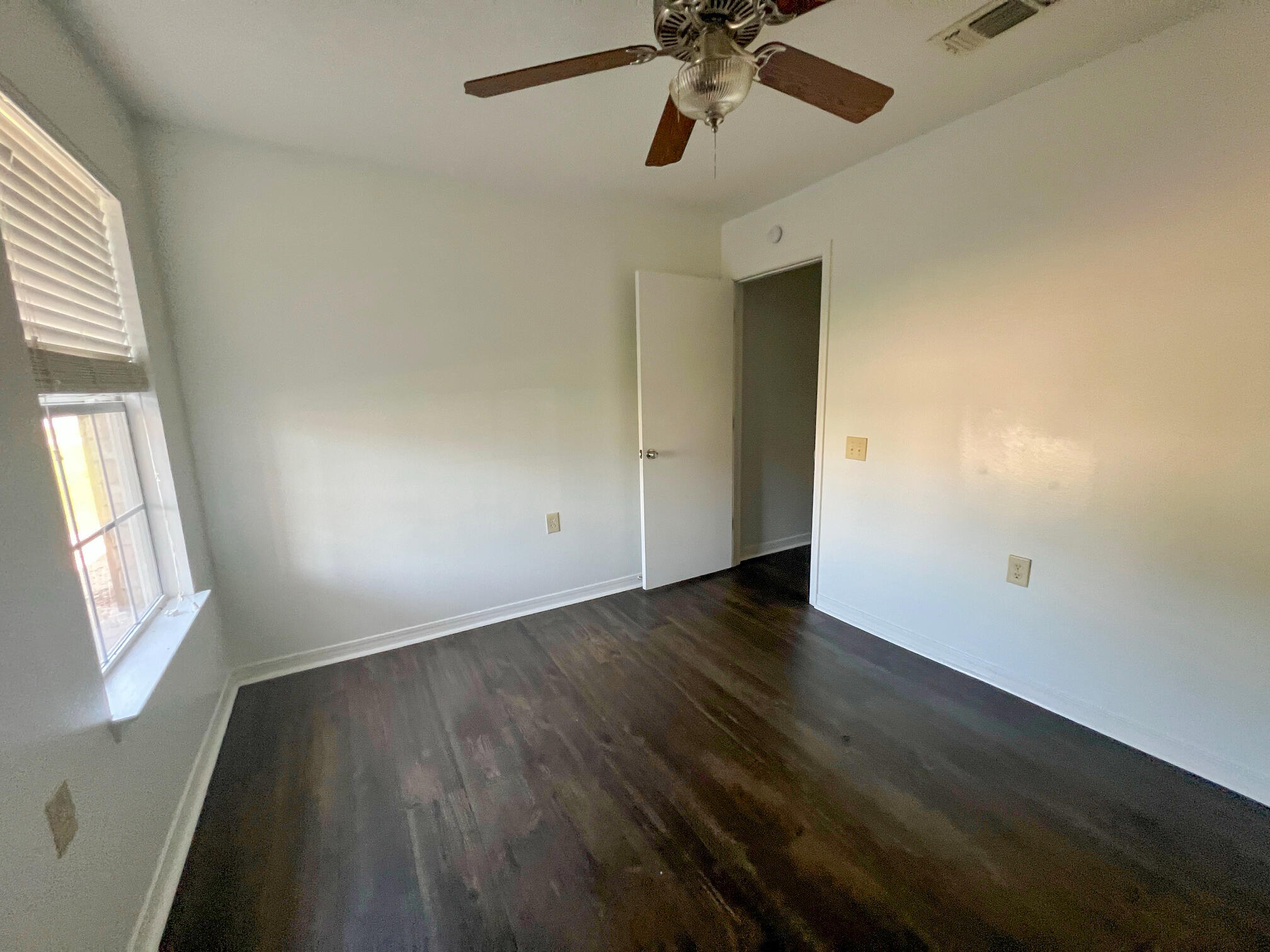 LIVE OAK - Residential
