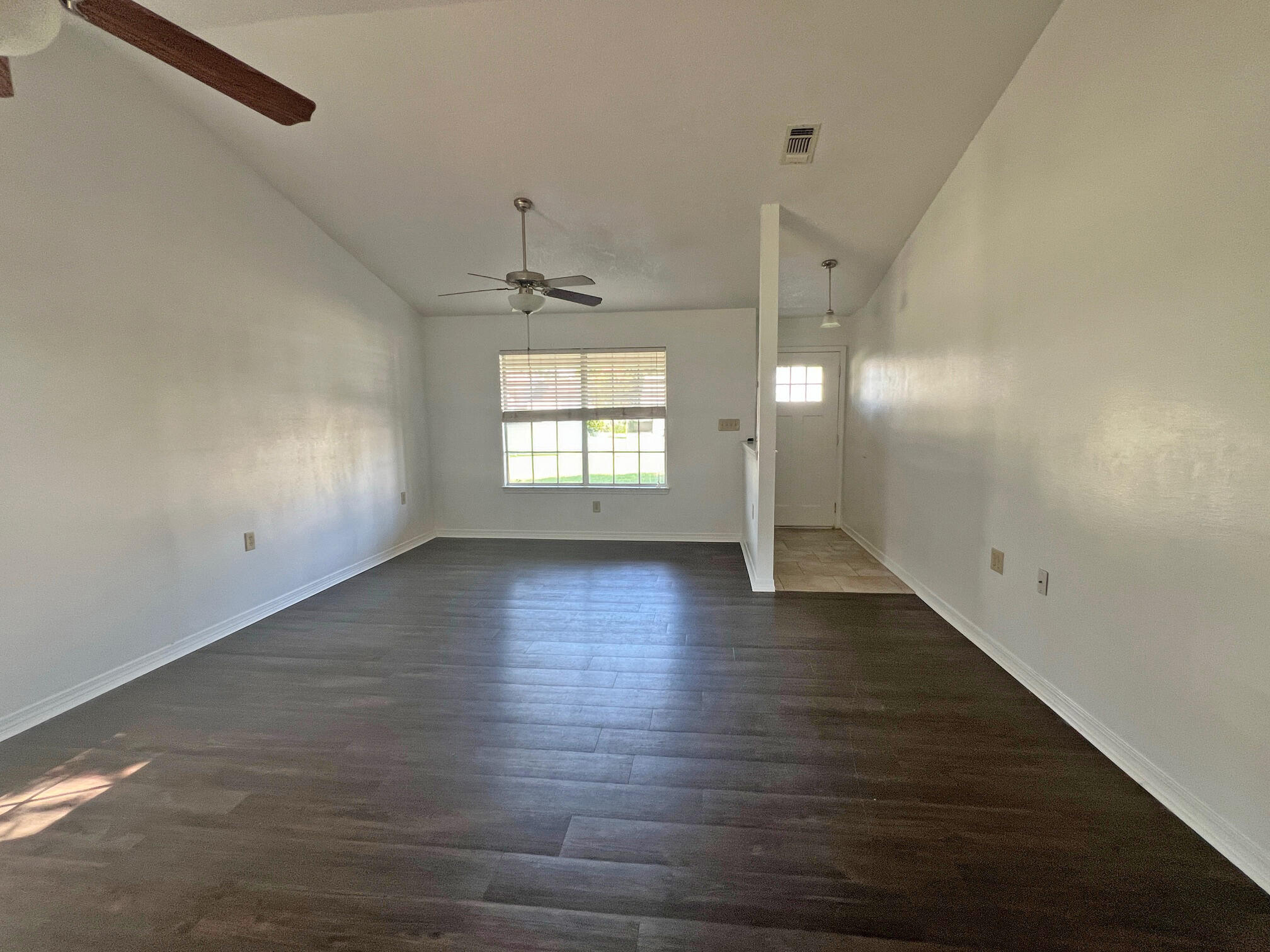 LIVE OAK - Residential