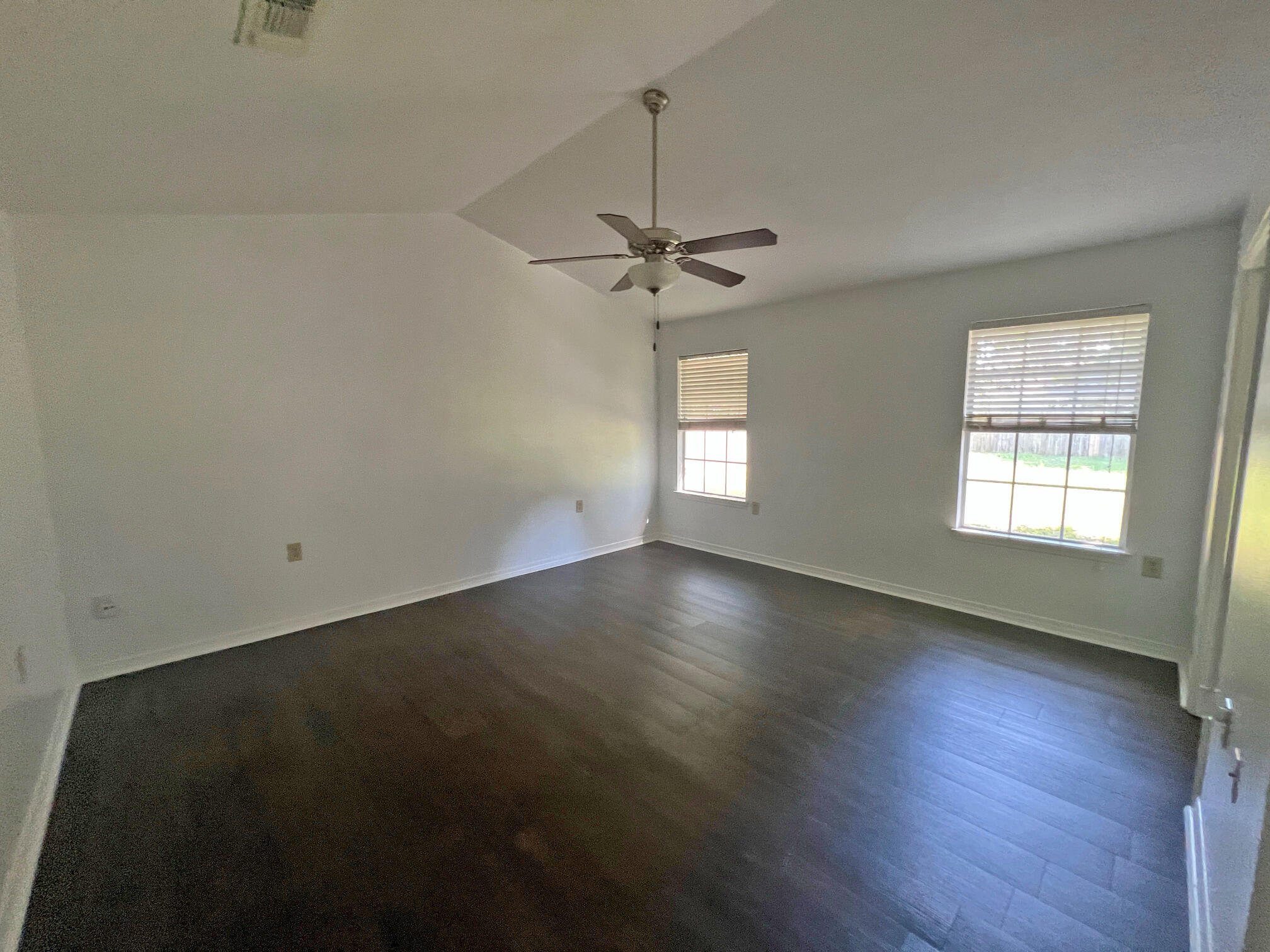 LIVE OAK - Residential