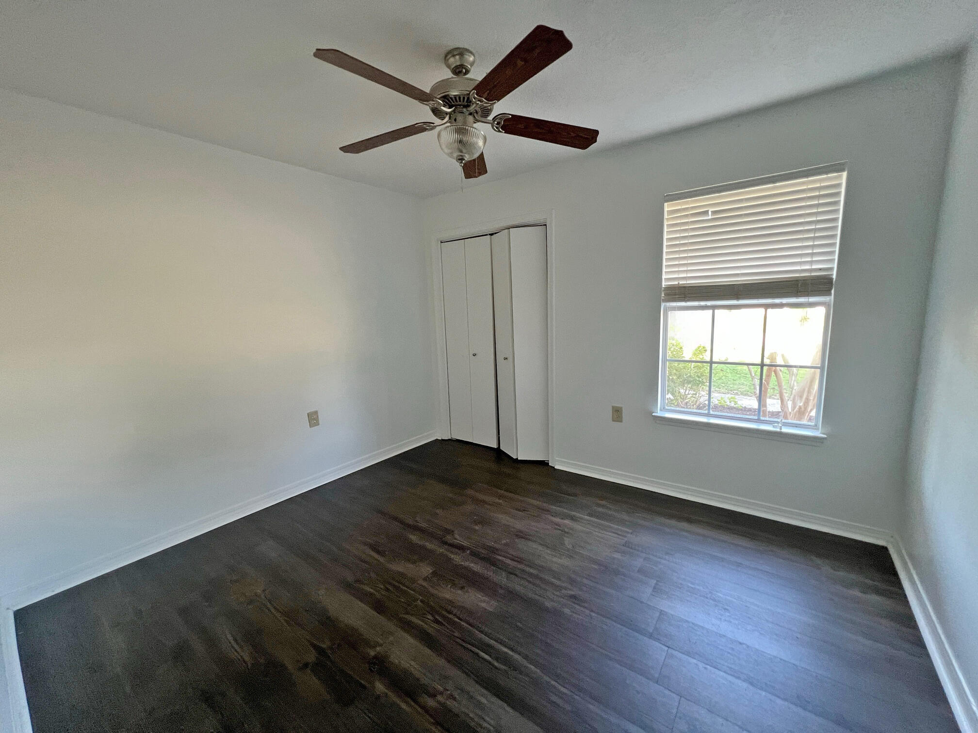 LIVE OAK - Residential