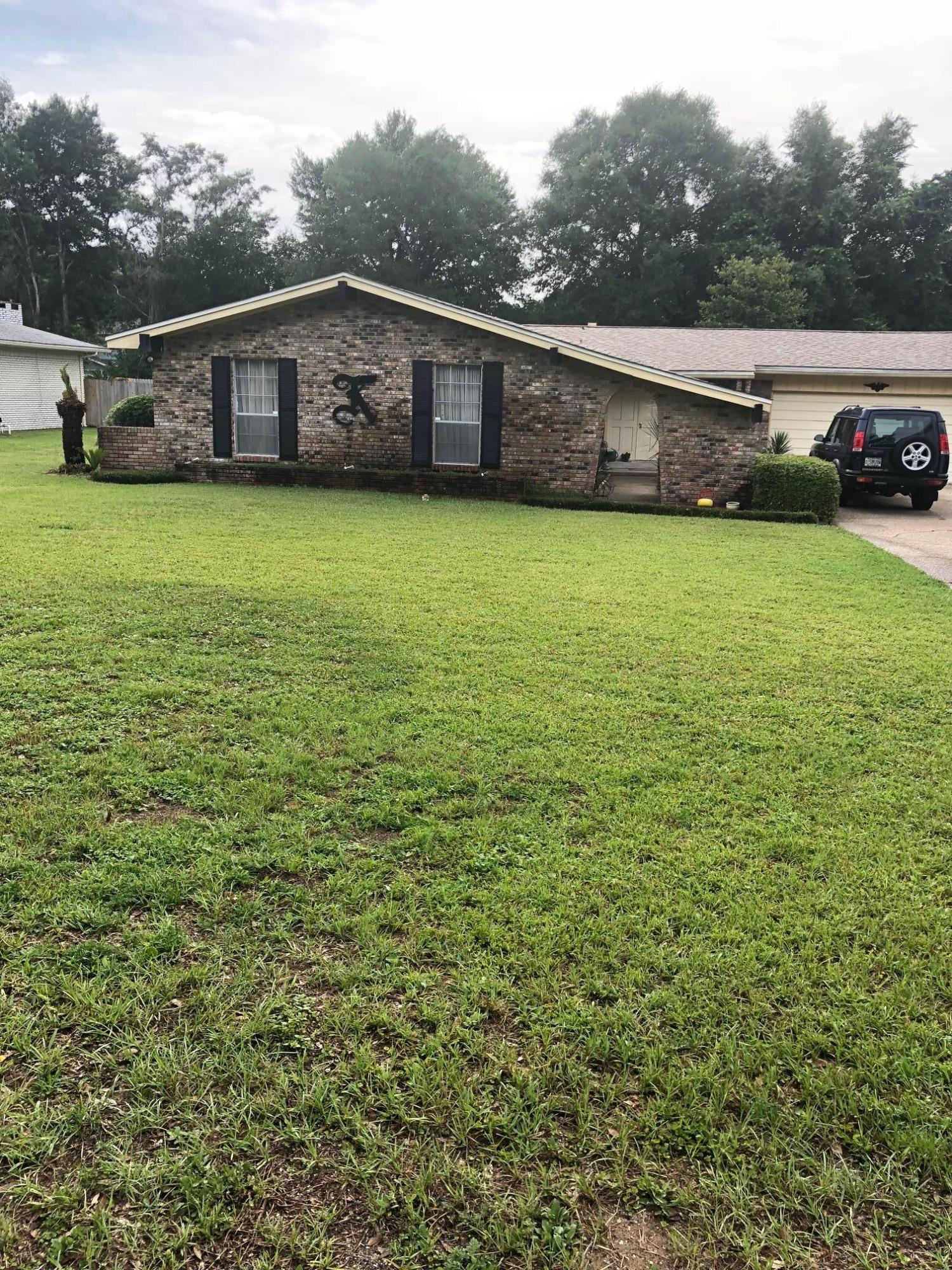 LAKE LORRAINE ESTATES 1 - Residential