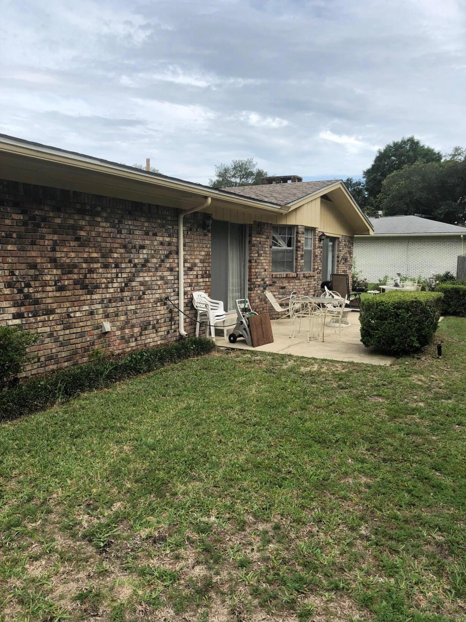 LAKE LORRAINE ESTATES 1 - Residential