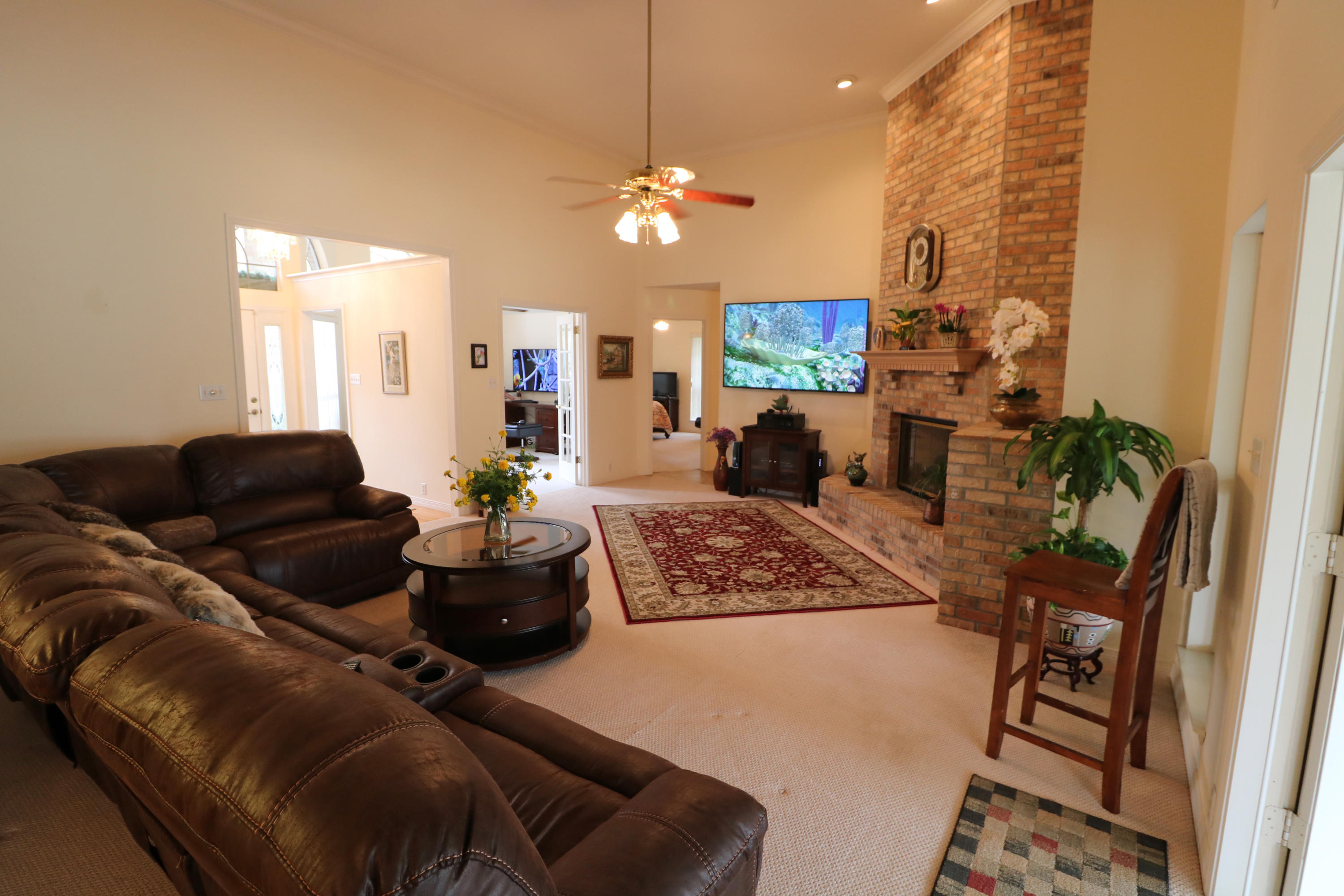 MARINERS COVE - Residential