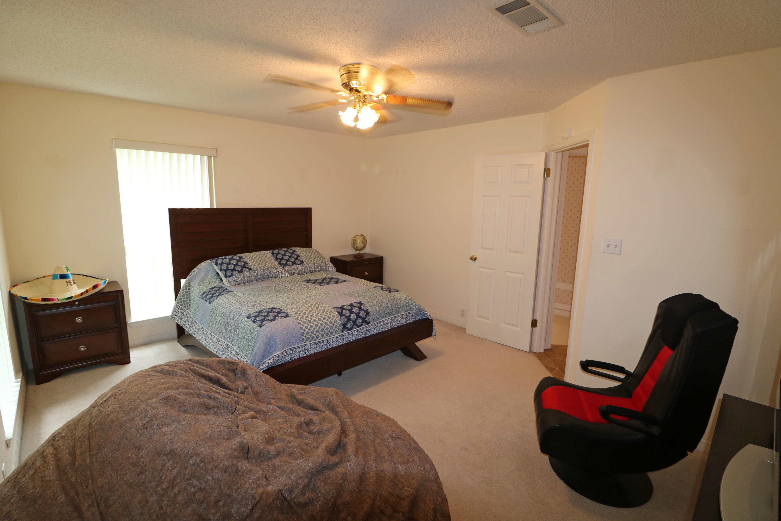 MARINERS COVE - Residential